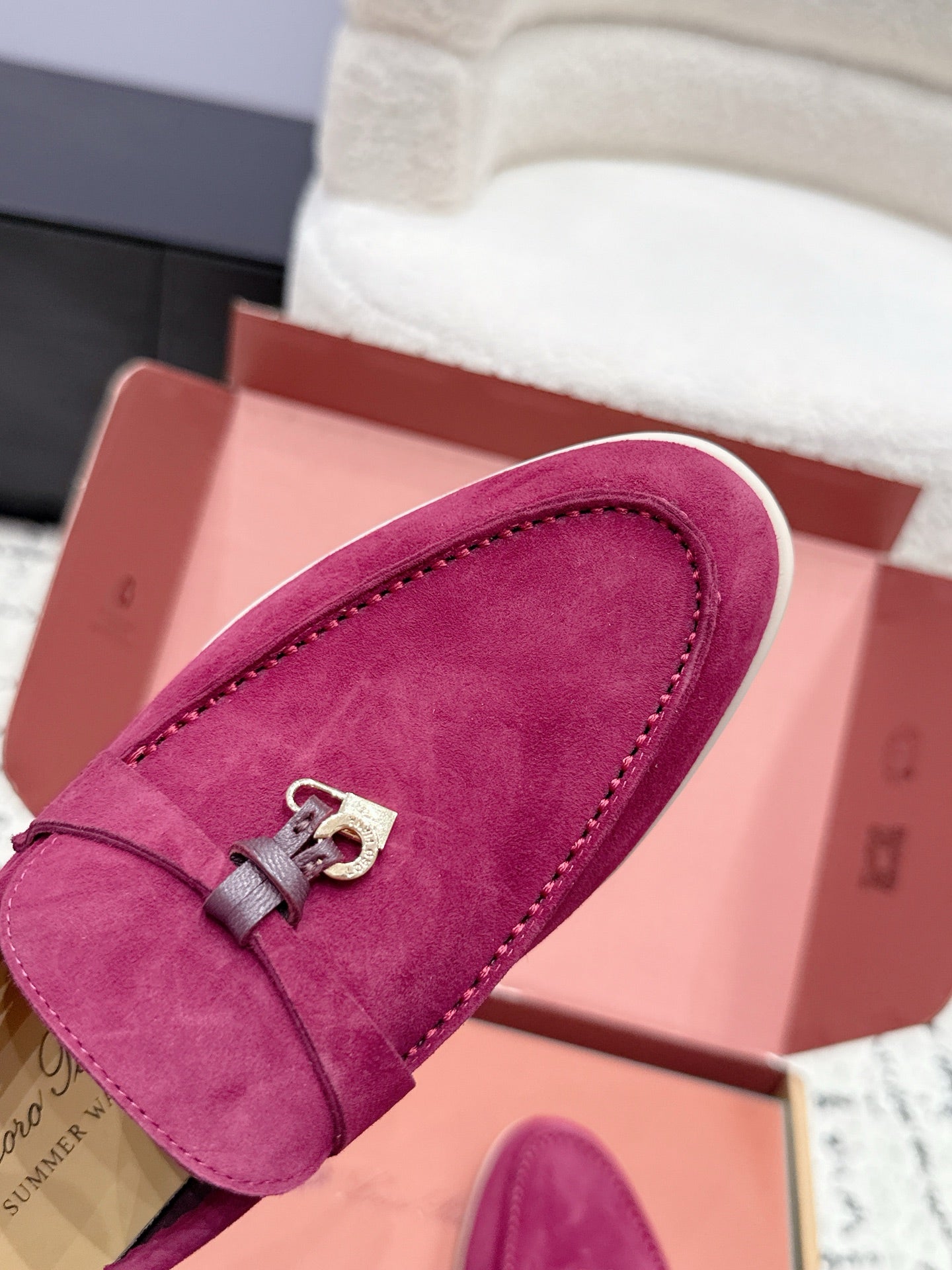 LP 26S SUMMER CHARMS WALK LOAFER IN FUCHSIA PINK SUEDE GOLD HARDWARE