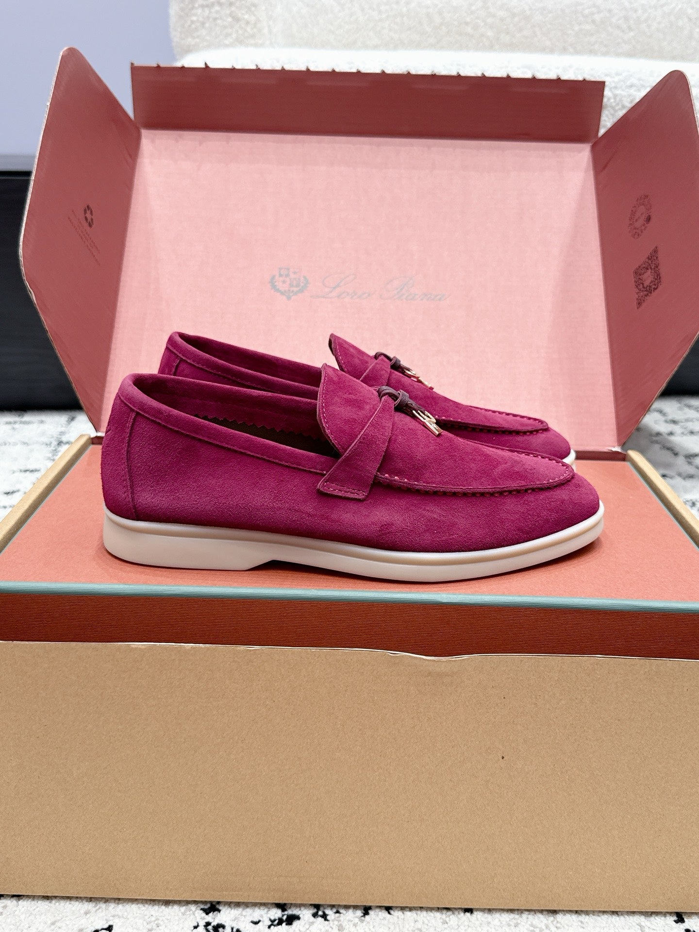 LP 26S SUMMER CHARMS WALK LOAFER IN FUCHSIA PINK SUEDE GOLD HARDWARE