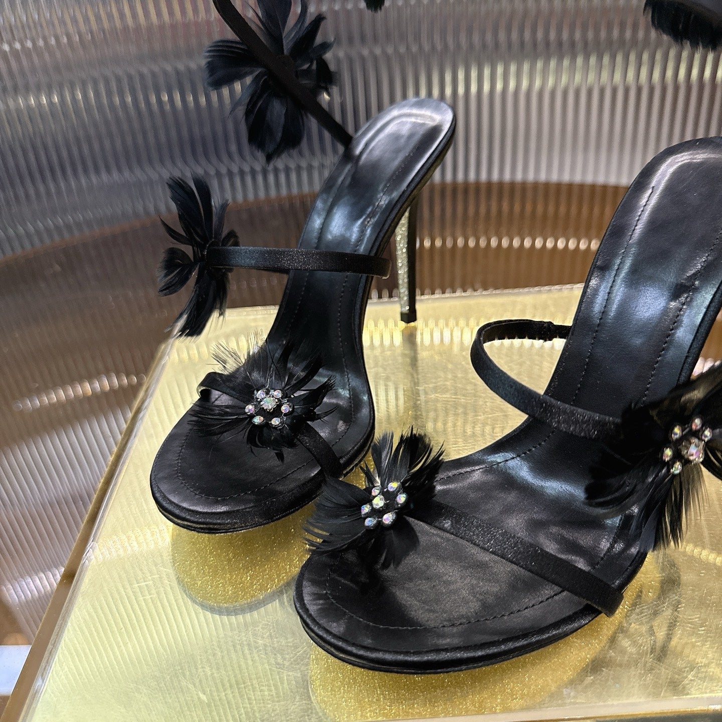 RENE CAOVILLA 26S FLORAL FEATHER HIGH-HEEL SANDALS 100 MM IN BLACK LAMBSKIN