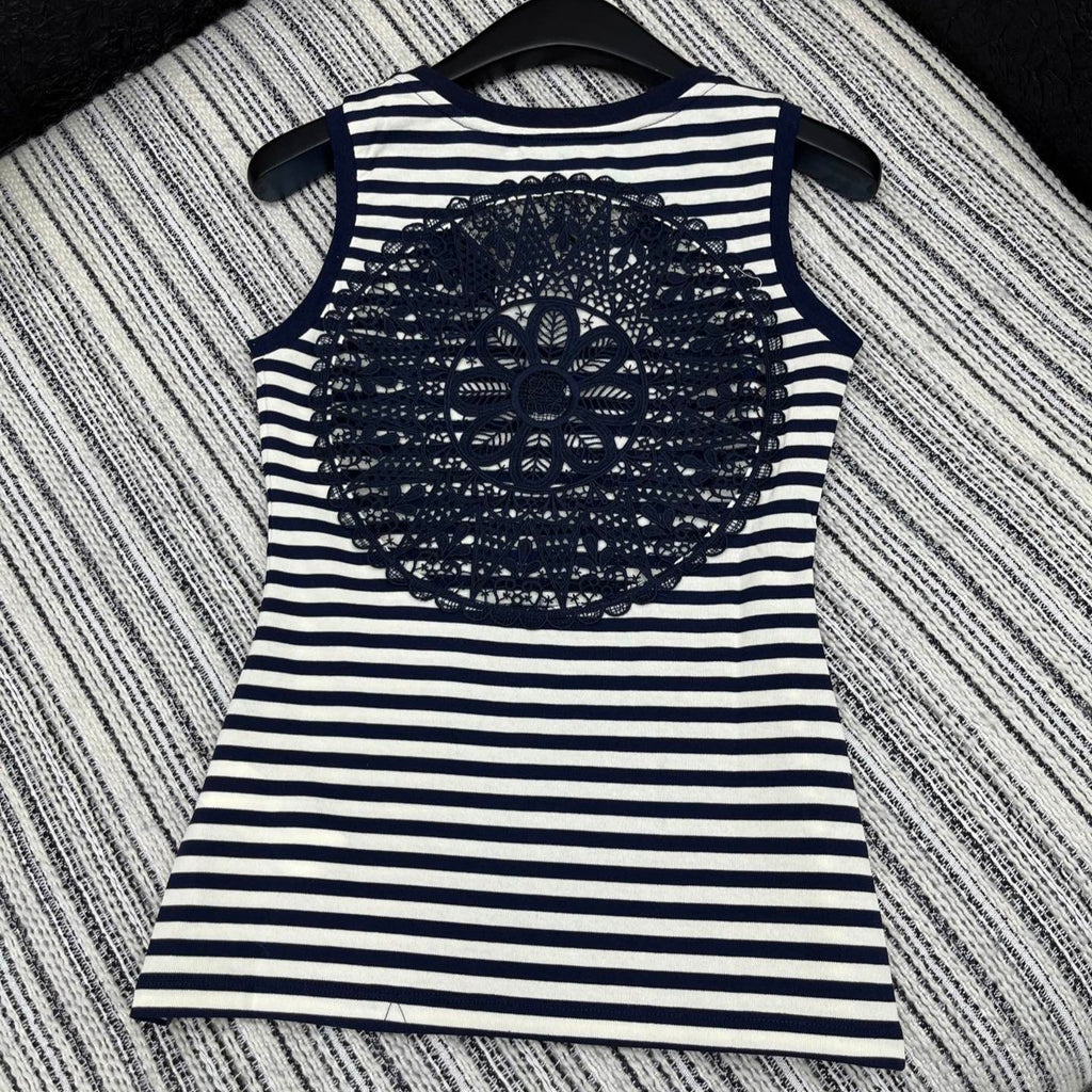 SLEEVELESS TOP WITH RAISED EMBROIDERY AND CREW NECK 267982