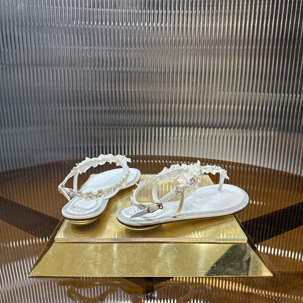 RENE CAOVILLA 26S THONG SANDALS IN WHITE LAMBSKIN FLOWER STRAP