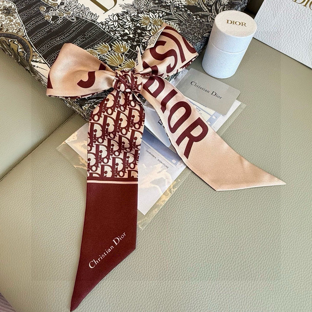 DIOR 26S SCARF 105CM IN SILK 297751