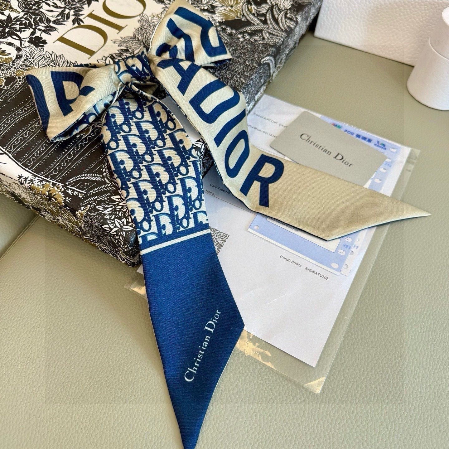 DIOR 26S SCARF 105CM IN SILK 297754