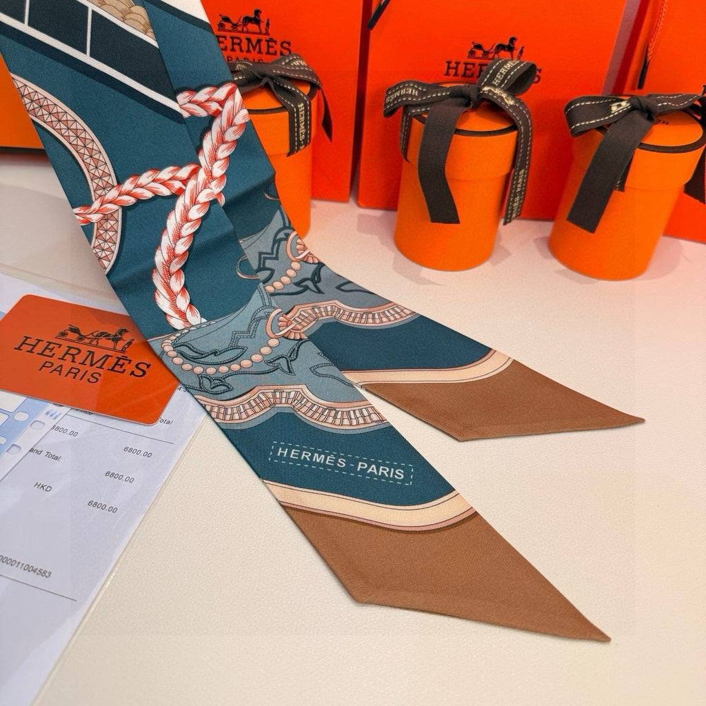 HERMES 26S SCARF 86 IN SILK 309670