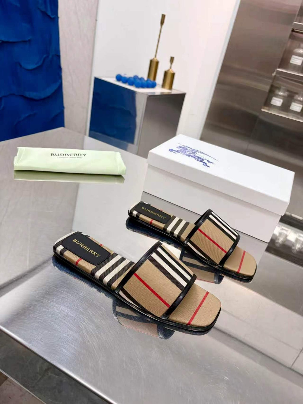 BURBERRY 26S SLIDE SANDAL IN BEIGE CANVAS