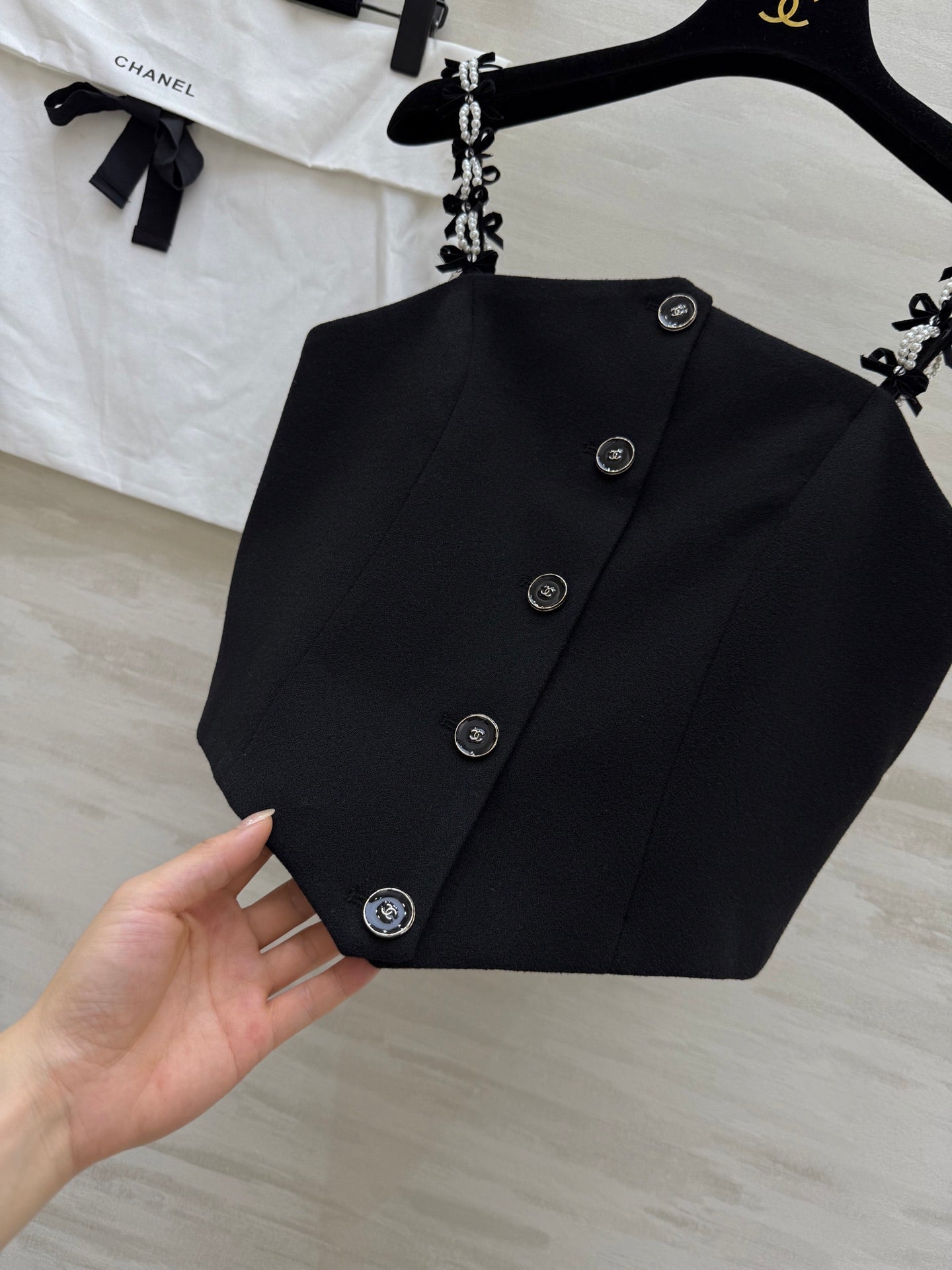 CHANEL 25S CAMISOLE STYLE 140