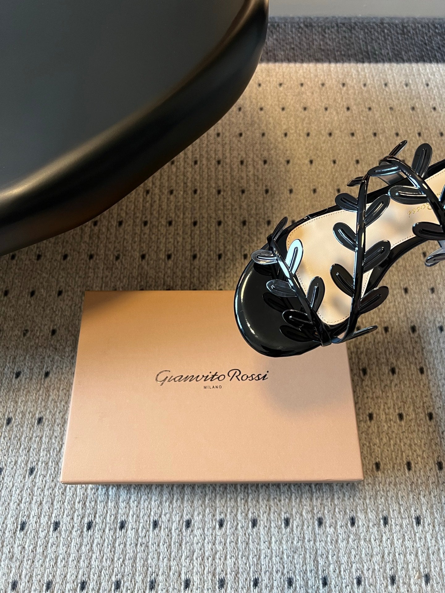 GIANVITO ROSSI 26S SANDALS IN BLACK LAMBSKIN