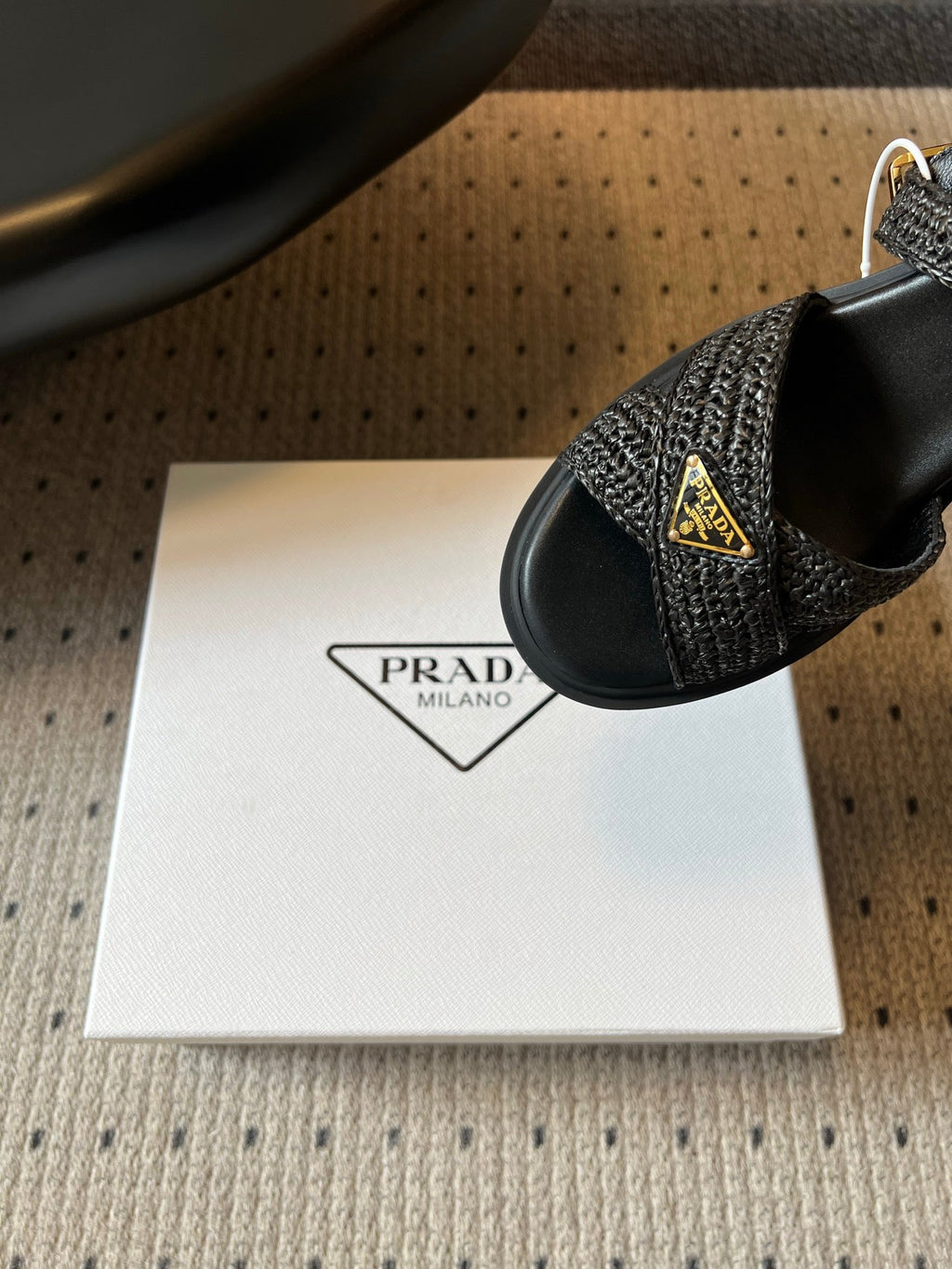 PRADA 26S BLOCK HEEL SANDALS 85MM IN BLACK RAFFIA AND CALFSKIN