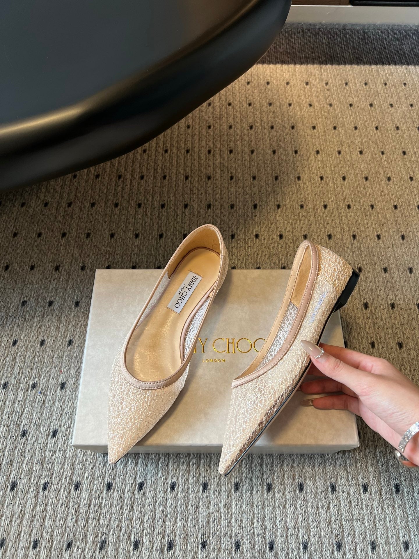 JIMMY CHOO 26S POINTED-TOE FLATS IN NUDE MESH