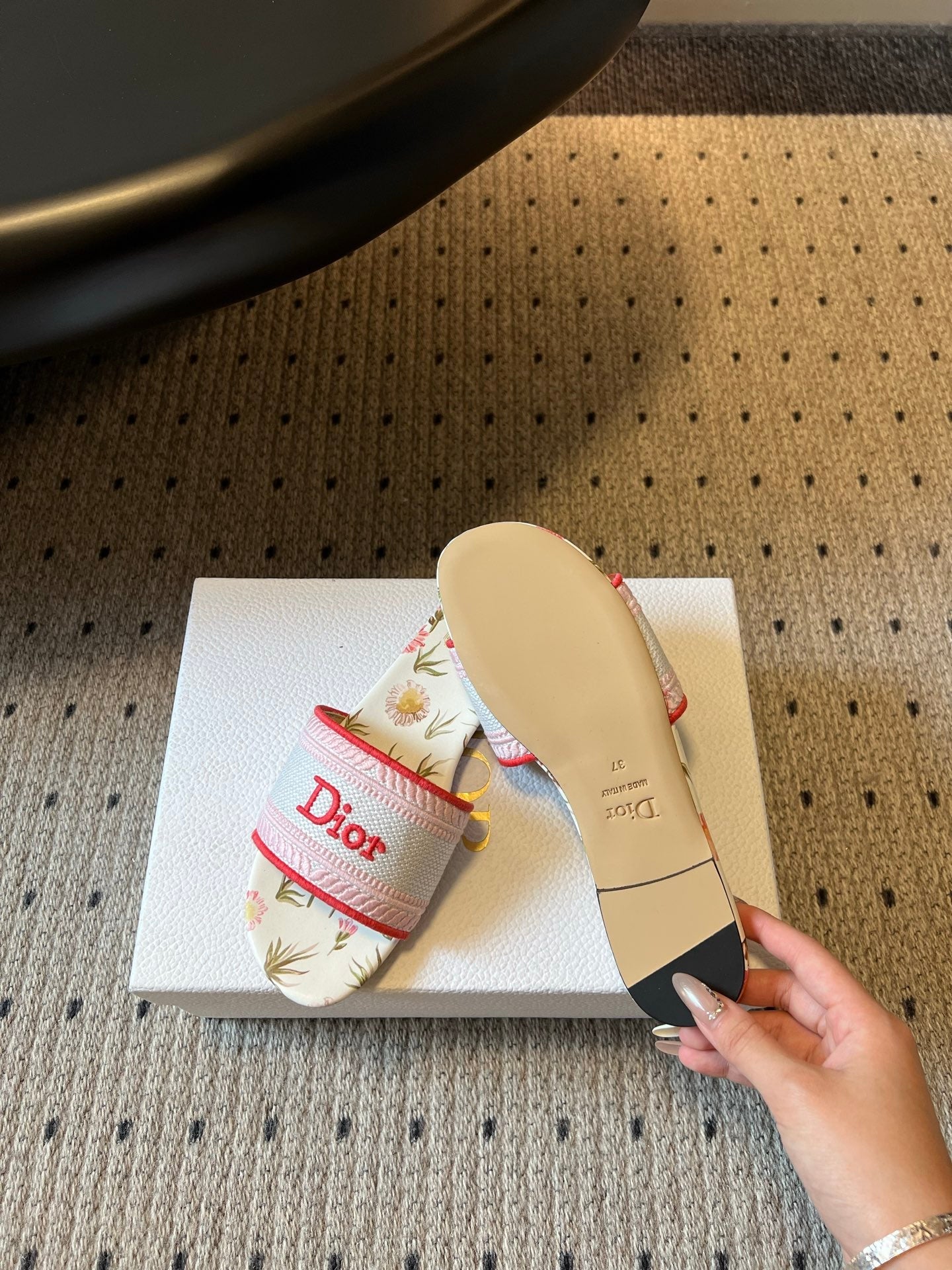 DIOR 26S SLIDES DWAY IN PINK RED EMBROIDERED CANVAS WITH LOGO & FLORAL PRINT FOOTBED