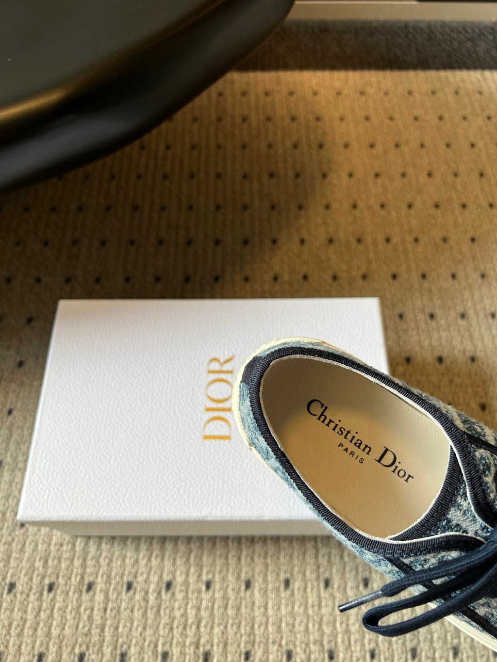 DIOR 26S LOW-TOP SNEAKER 50MM IN NAVY BLUE OBLIQUE EMBROIDERED WOOL