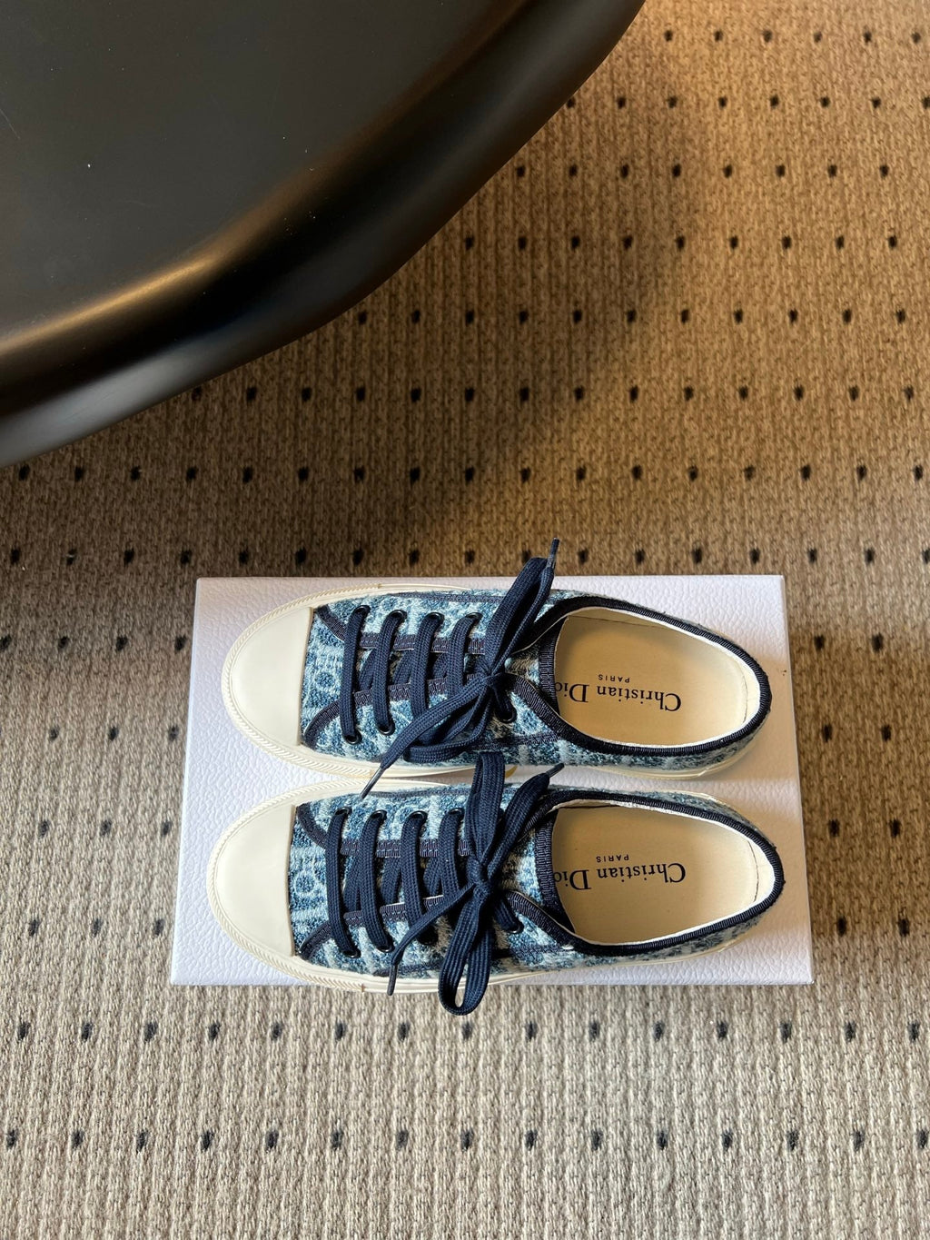 DIOR 26S LOW-TOP SNEAKER 50MM IN NAVY BLUE OBLIQUE EMBROIDERED WOOL
