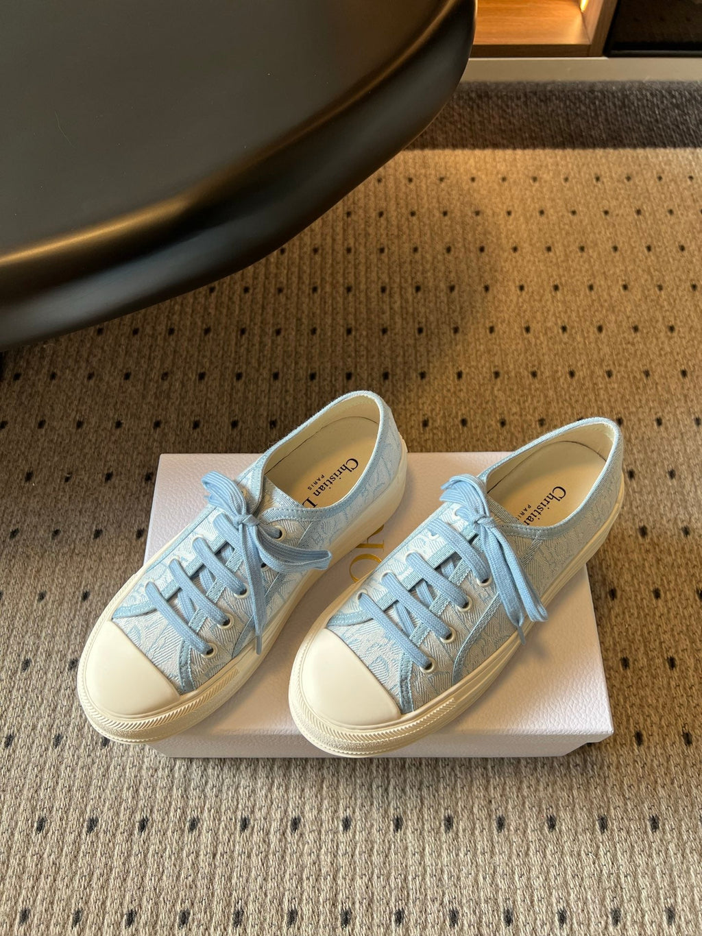 DIOR 26S LOW-TOP SNEAKER 50MM IN LIGHT BLUE OBLIQUE EMBROIDERED CANVAS