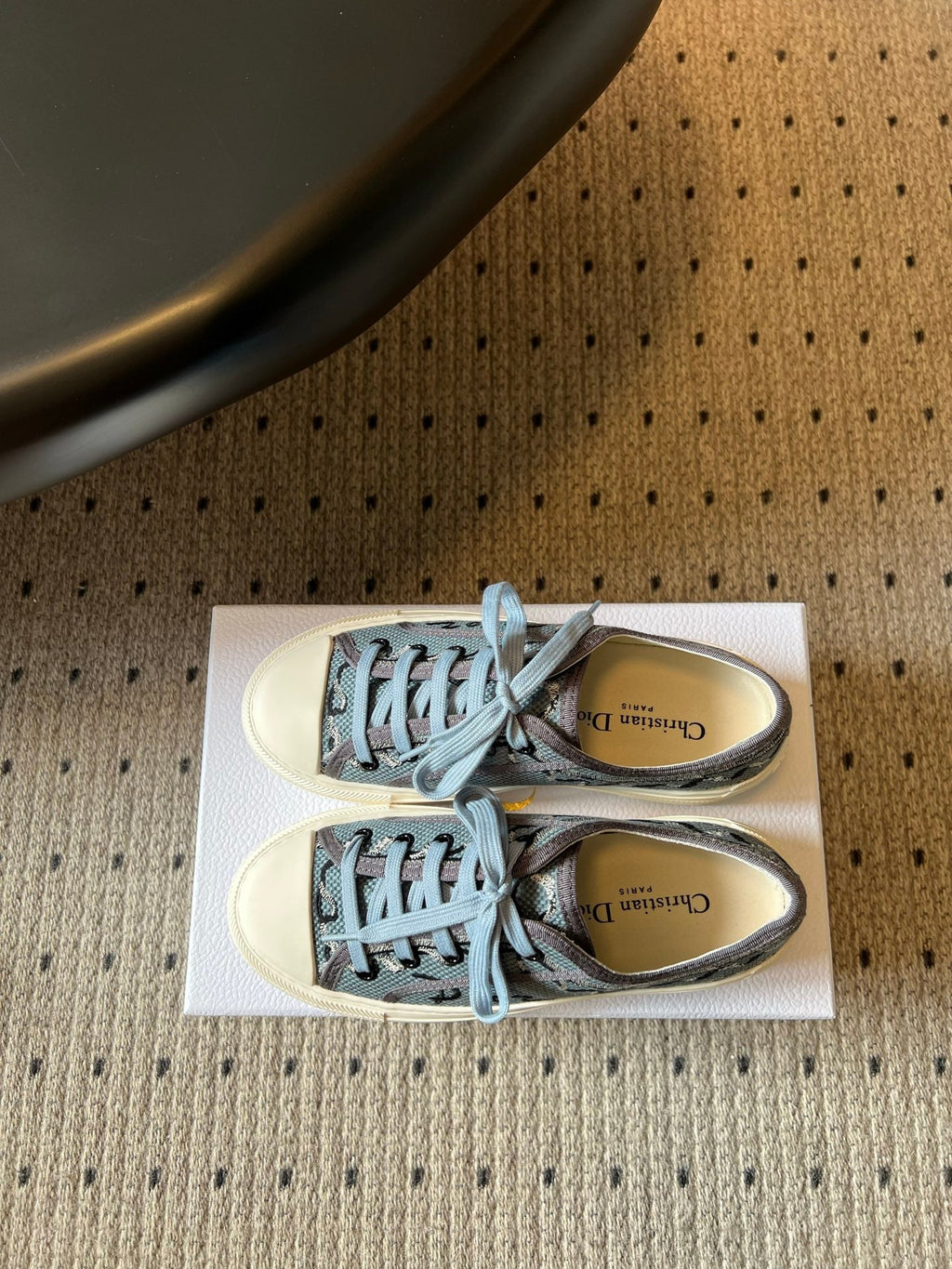 DIOR 26S LOW-TOP SNEAKER 50MM IN BLUE OBLIQUE EMBROIDERED CANVAS