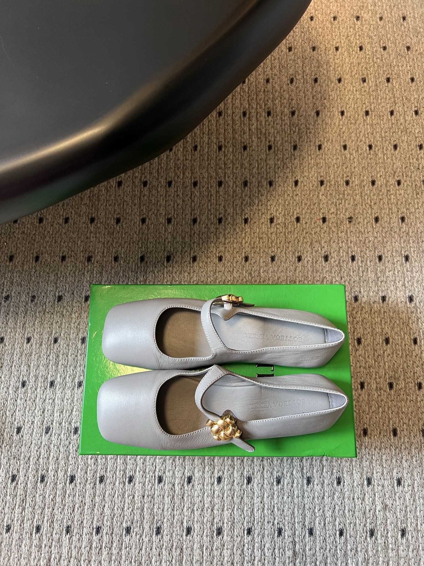 BOTTEGA VENETA 26S MARY JANE FLATS IN DARK GREY LAMBSKIN WITH GOLD HARDWARE