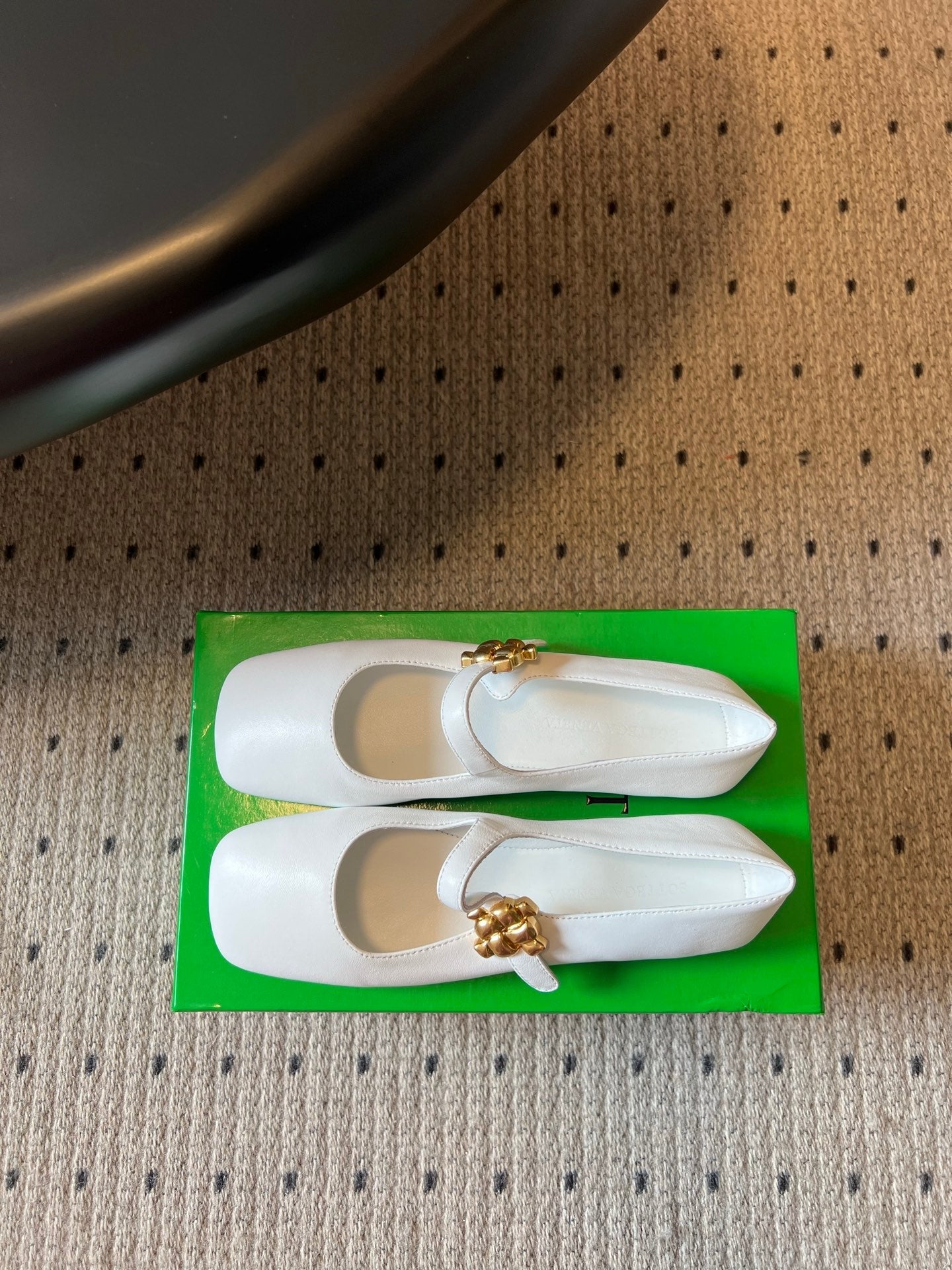 BOTTEGA VENETA 26S MARY JANE FLATS IN WHITE LAMBSKIN WITH GOLD HARDWARE