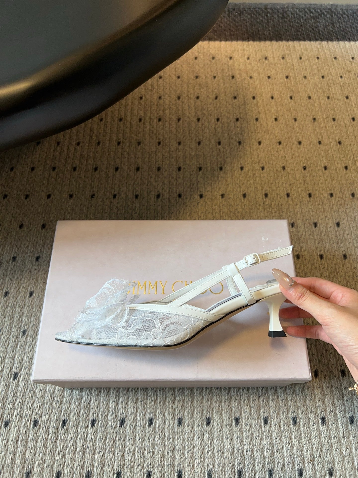 JIMMY CHOO 26S HEELED SLINGSBACKS 50 MM IN WHITE LACE AND CALFSKIN