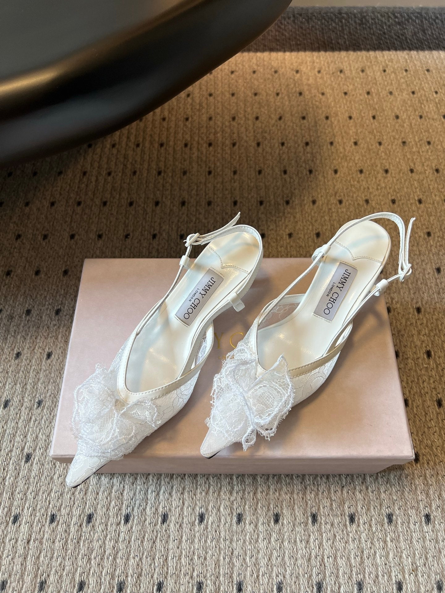JIMMY CHOO 26S HEELED SLINGSBACKS 50 MM IN WHITE LACE AND CALFSKIN