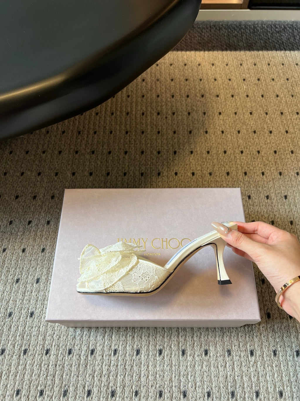 JIMMY CHOO 26S HIGH-HEEL SANDALS 70 MM IN CREAM WHITE LACE AND CALFSKIN