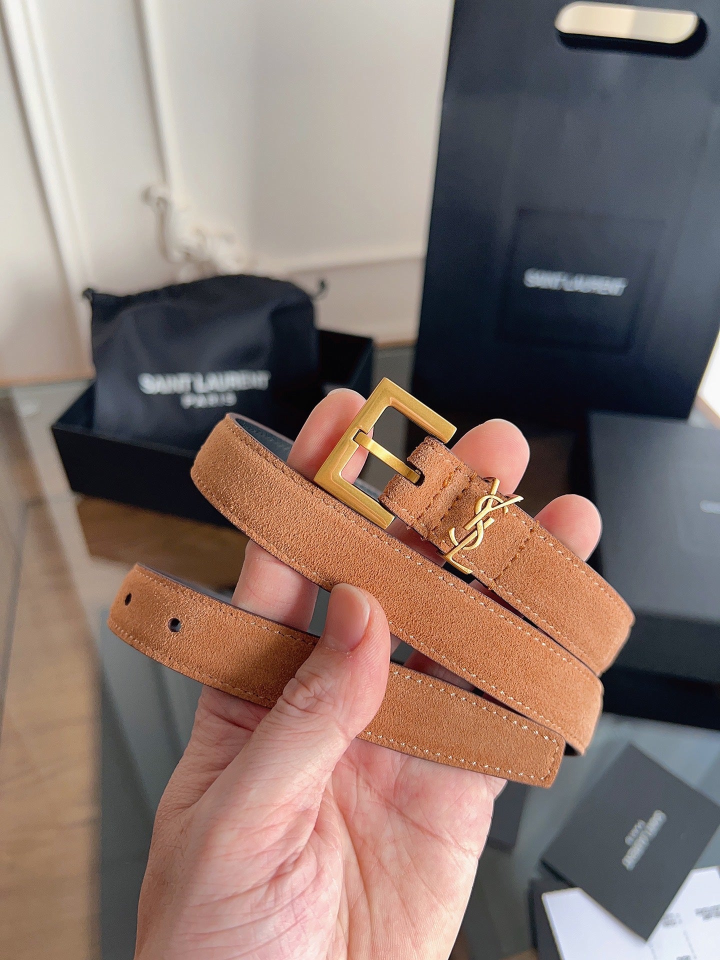 YSL 25S BELT 20 MM IN CARAMEL BROWN SUEDE 616310