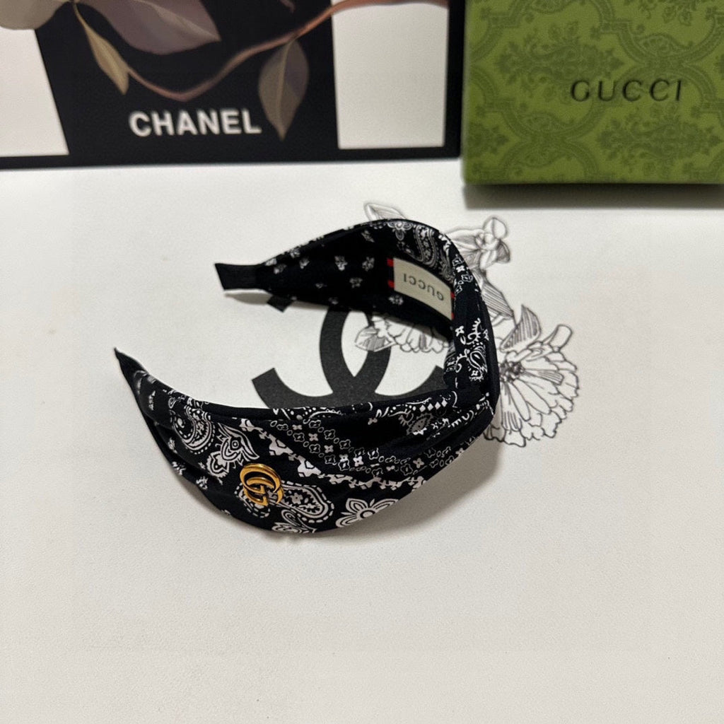 HAIRBAND IN BLACK MIX WHITE PATTERN FABRIC 299345