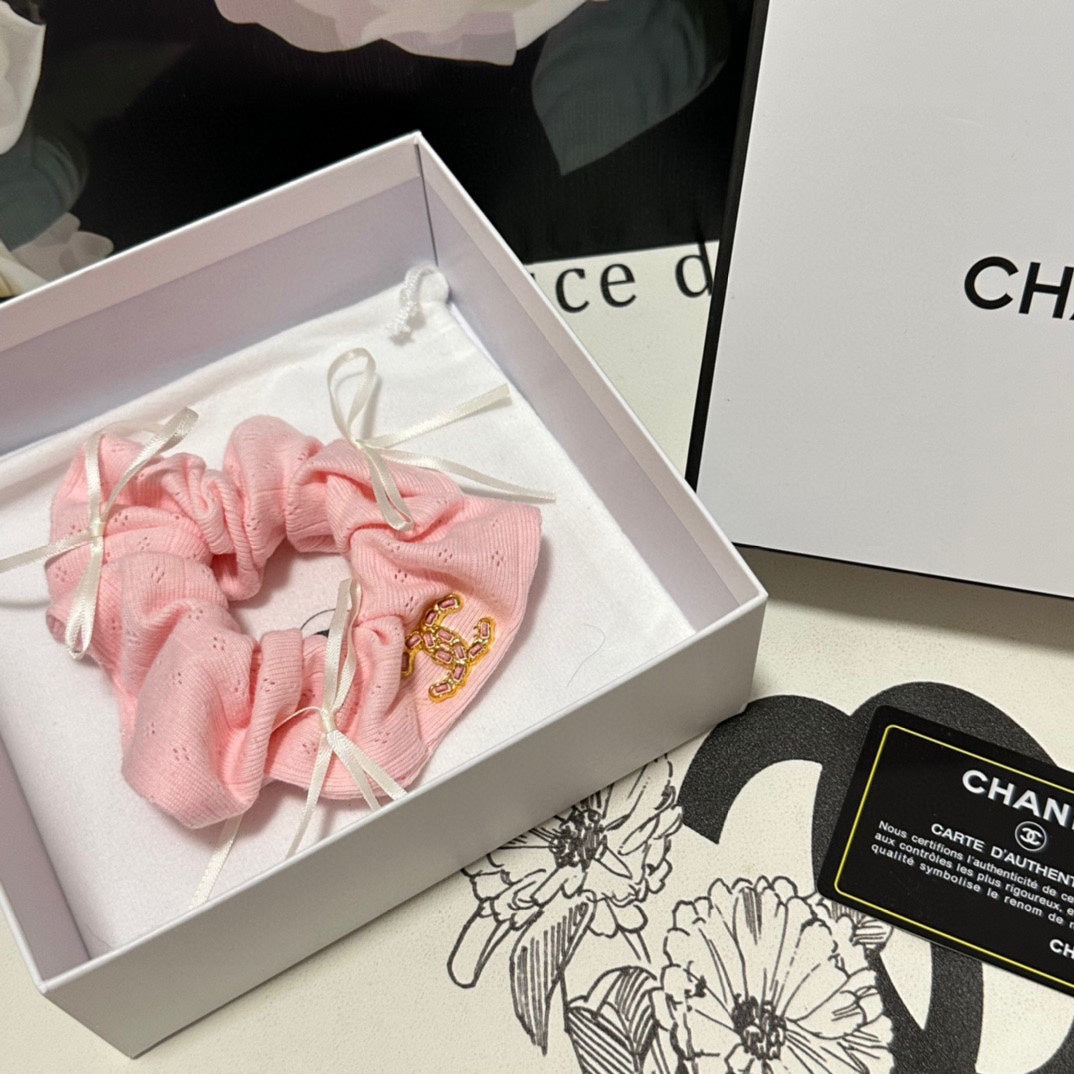 FLAMINGO PINK WRINKLED FABRIC SCRUNCHIE 432825
