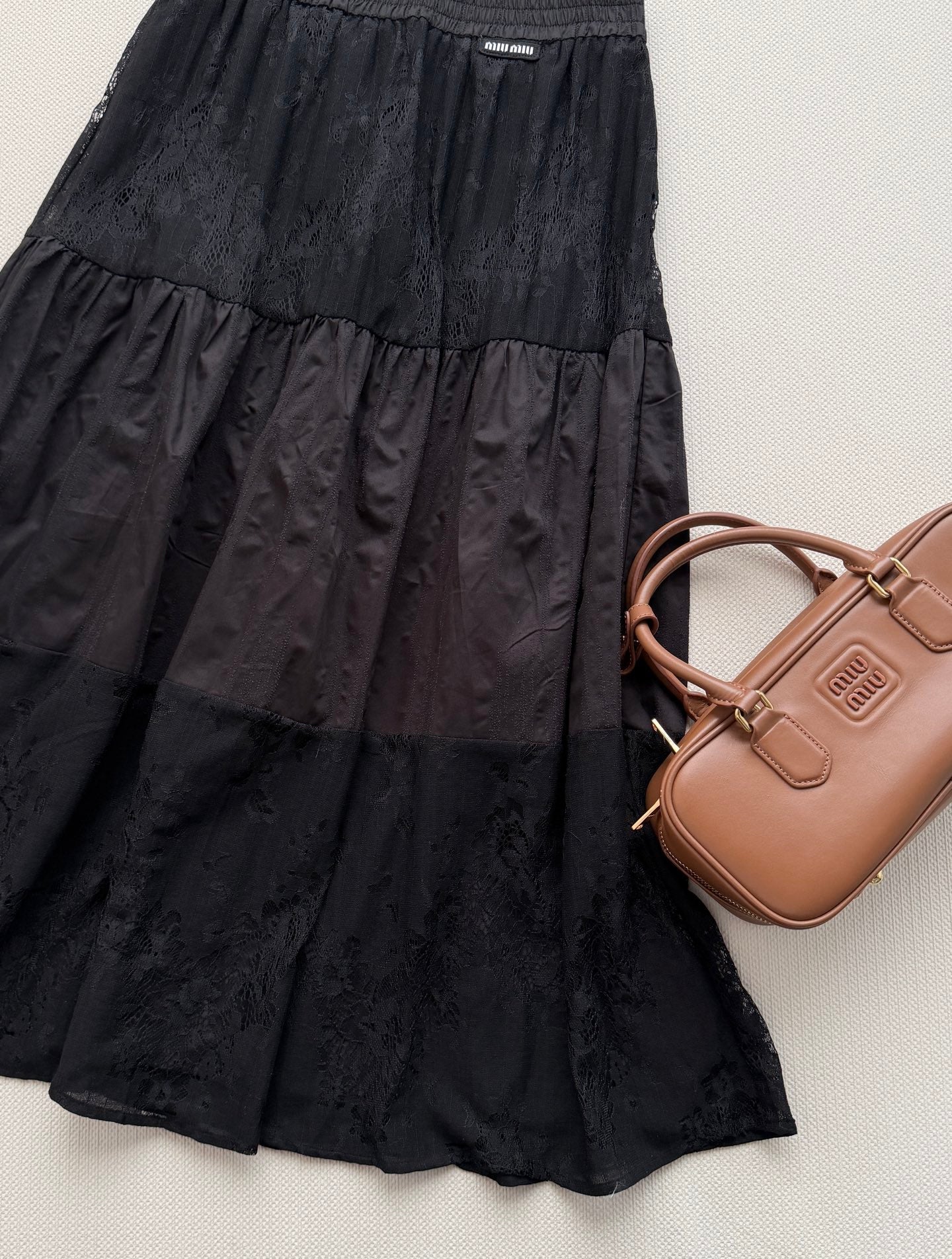 MIUMIU 26S LACE TRIM MIDI SKIRT 1226
