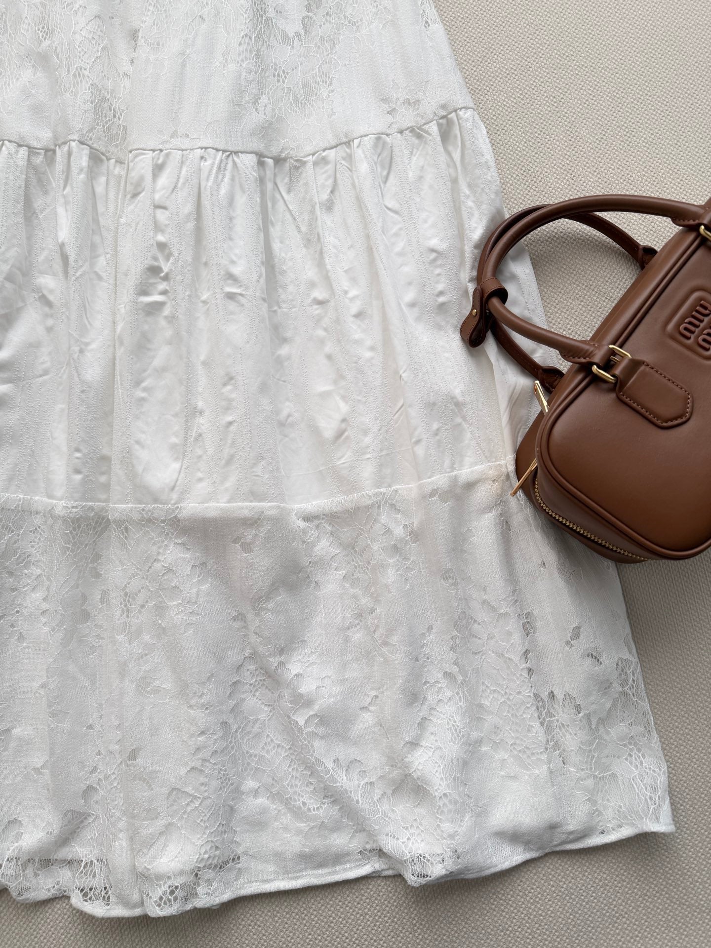 MIUMIU 26S LACE TRIM MIDI SKIRT 1225