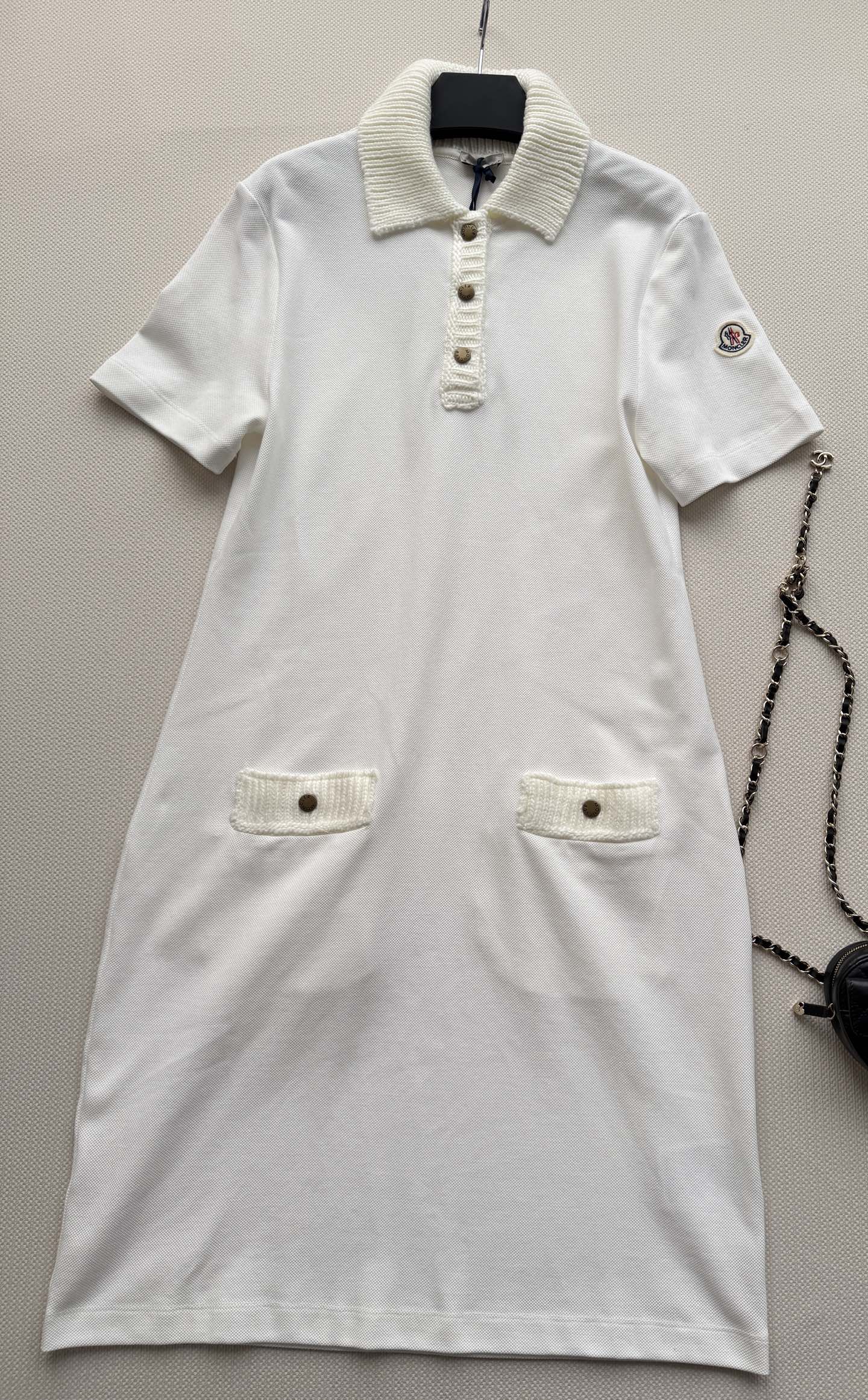 MONCLER 26S SHORT-SLEEVE POLO DRESS 673