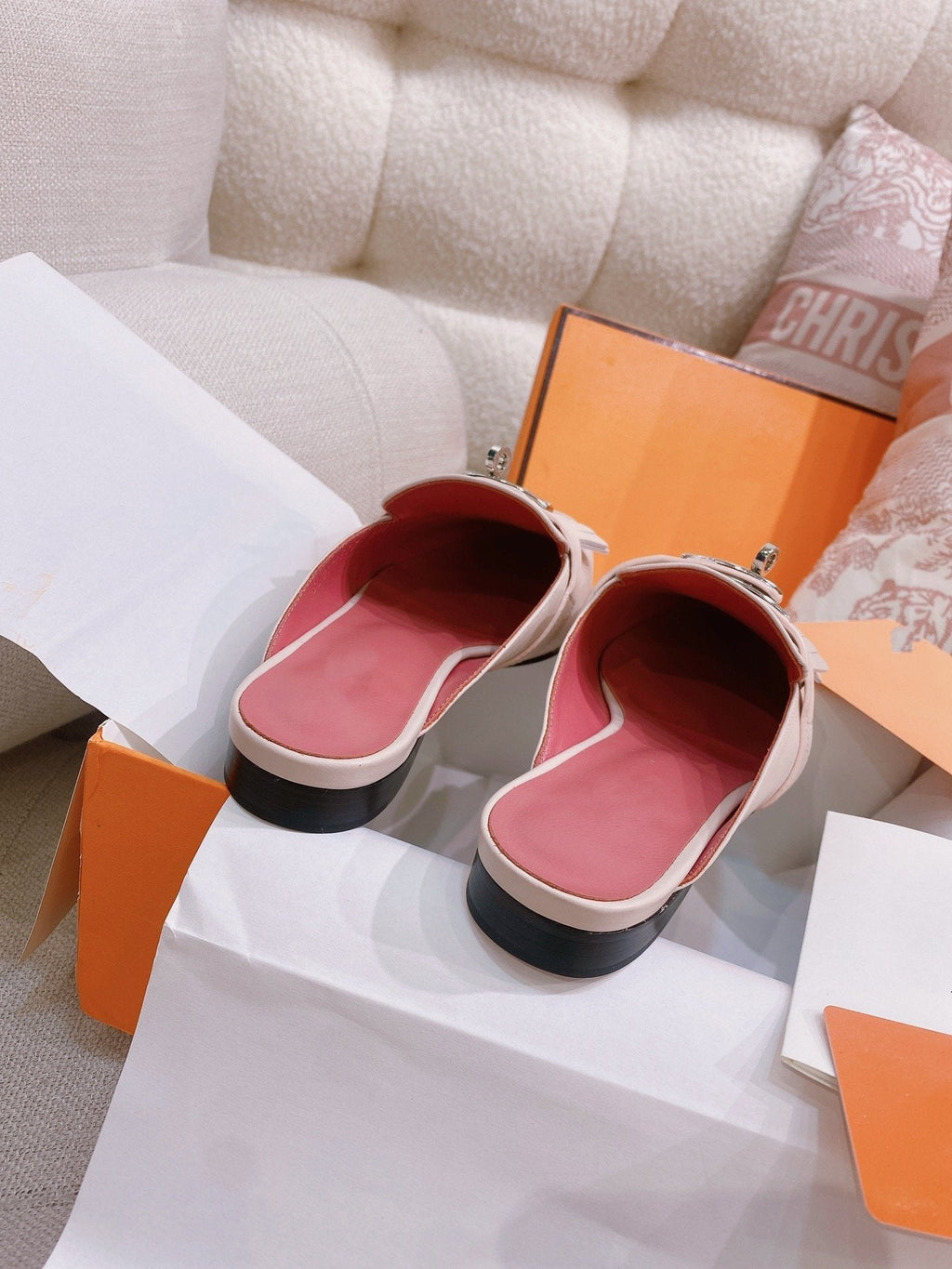 0Z Mule Fringed Light Pink