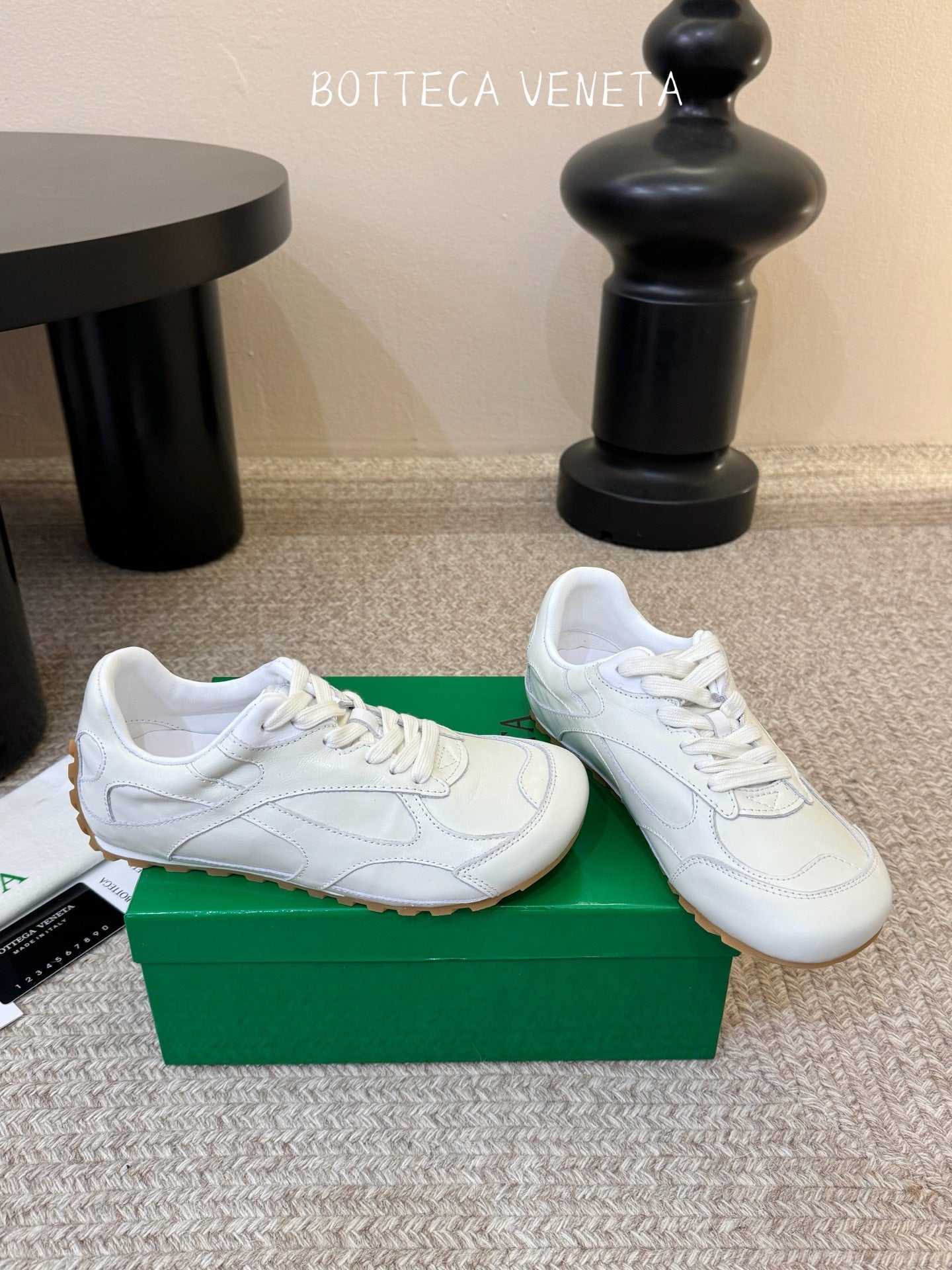 BOTTEGA VENETA 26S SNEAKERS IN WHITE CALFSKIN