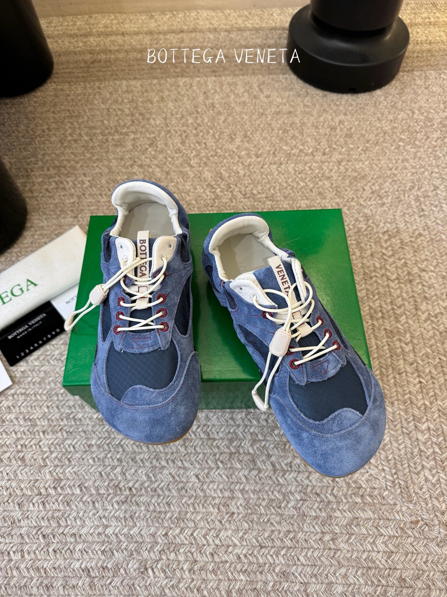 BOTTEGA VENETA 26S SNEAKERS IN NAVY BLUE SUEDE