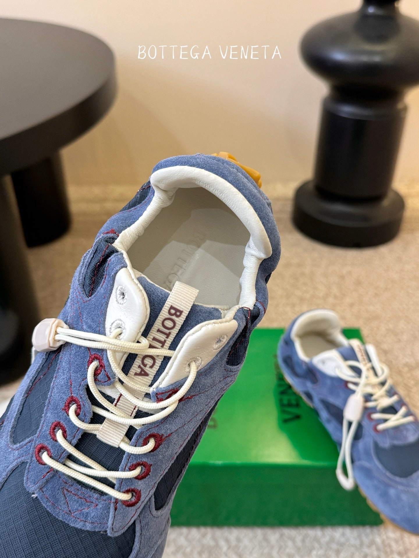 BOTTEGA VENETA 26S SNEAKERS IN NAVY BLUE SUEDE