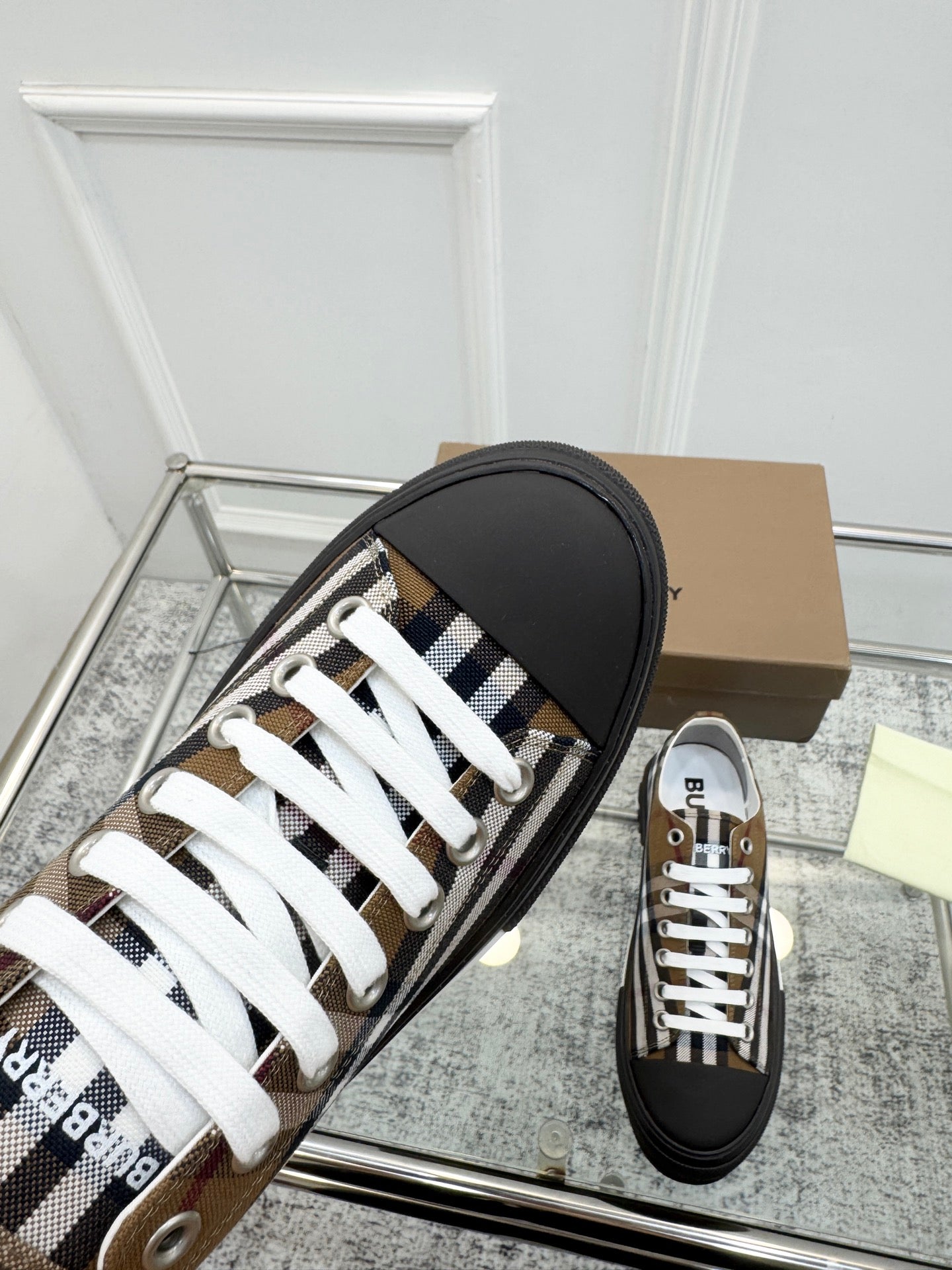 BURBERRY 26S VINTAGE CHECK LOW TOP SNEAKERS IN BLACK AND BROWN CANVAS