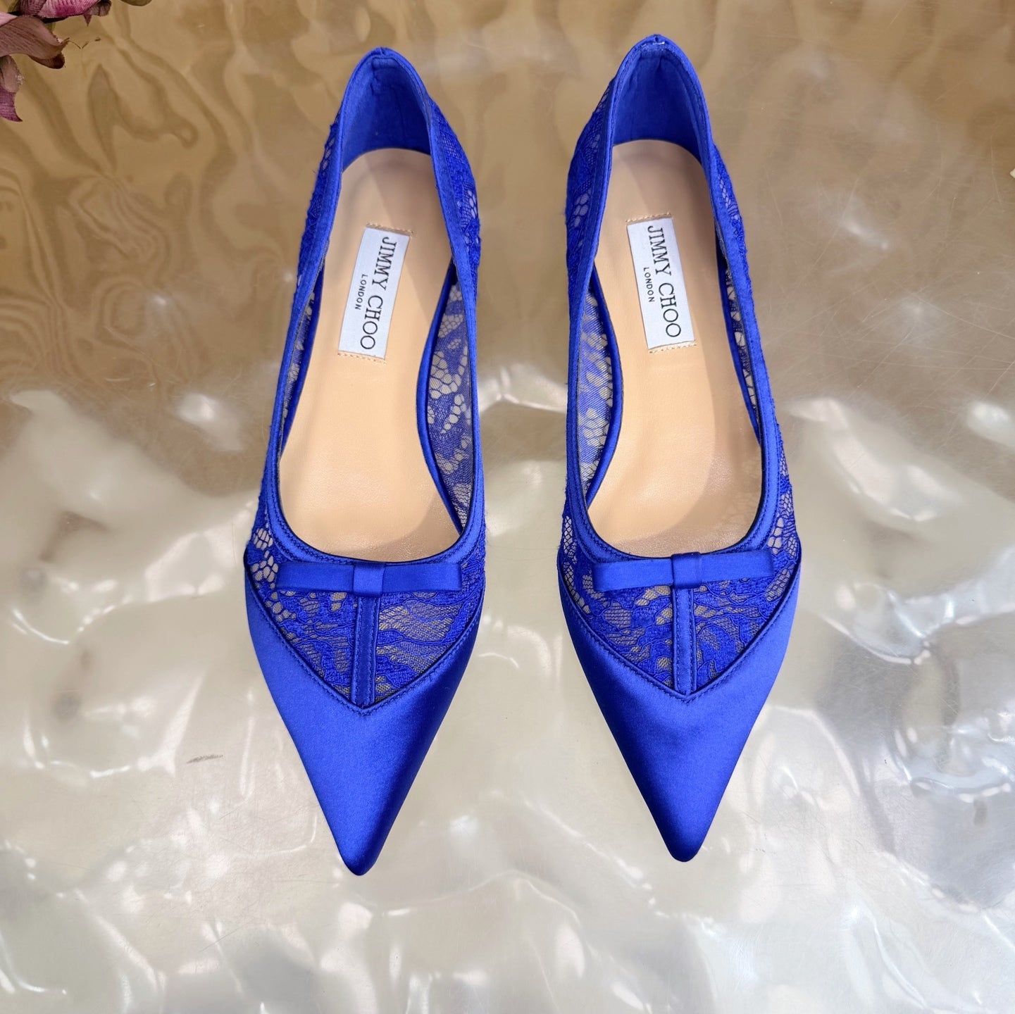JIMMY CHOO 26S FLATS IN DARK BLUE LACE AND SATIN