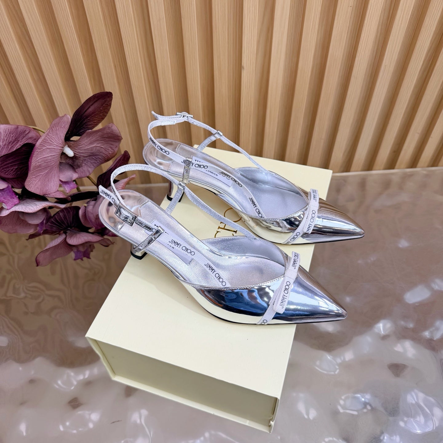JIMMY CHOO 26S SLINGBACK HEELS 65 MM IN SILVER PATENT CALFSKIN
