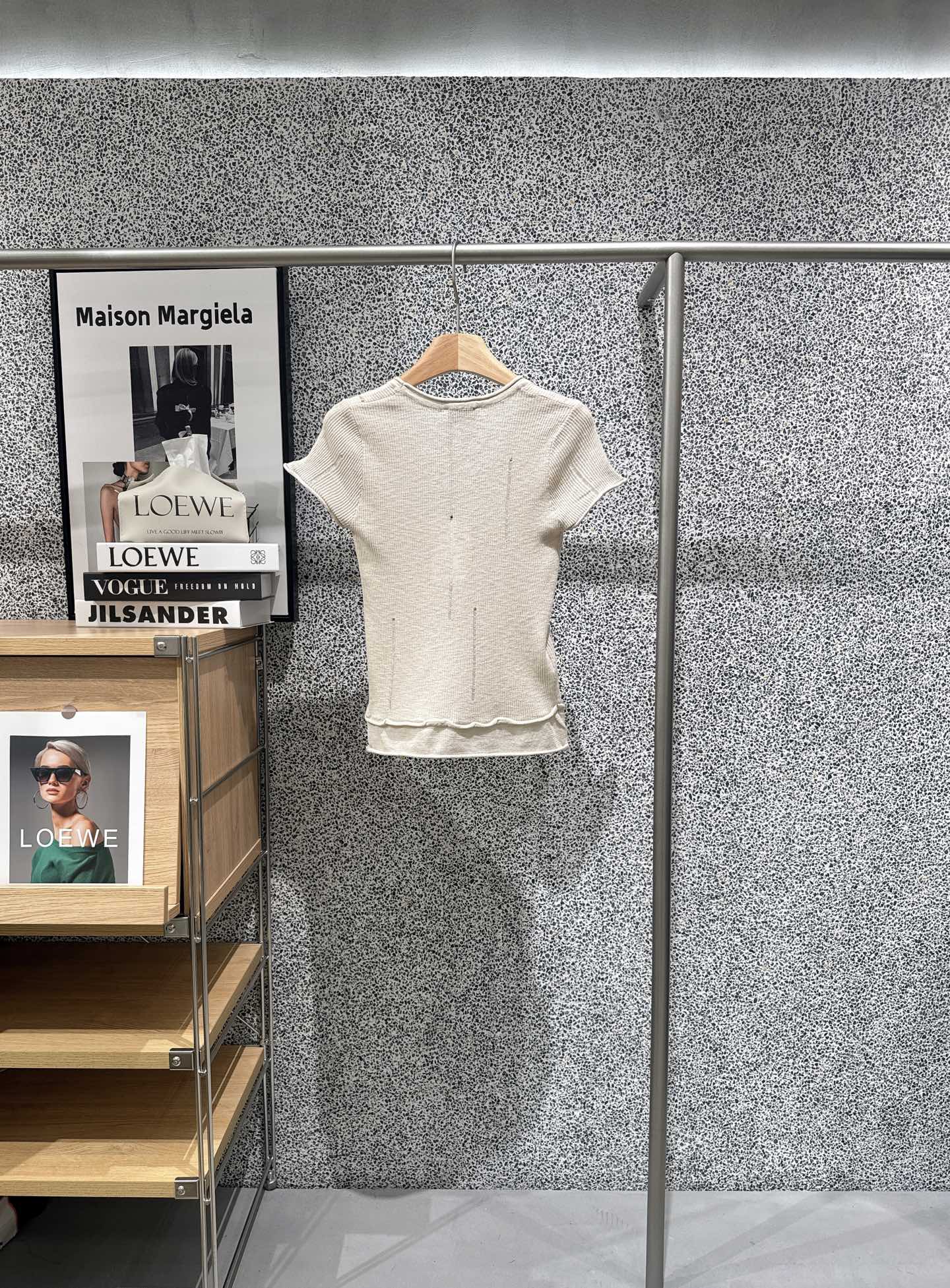 CELINE 26S SHORT-SLEEVE KNIT TOP 463