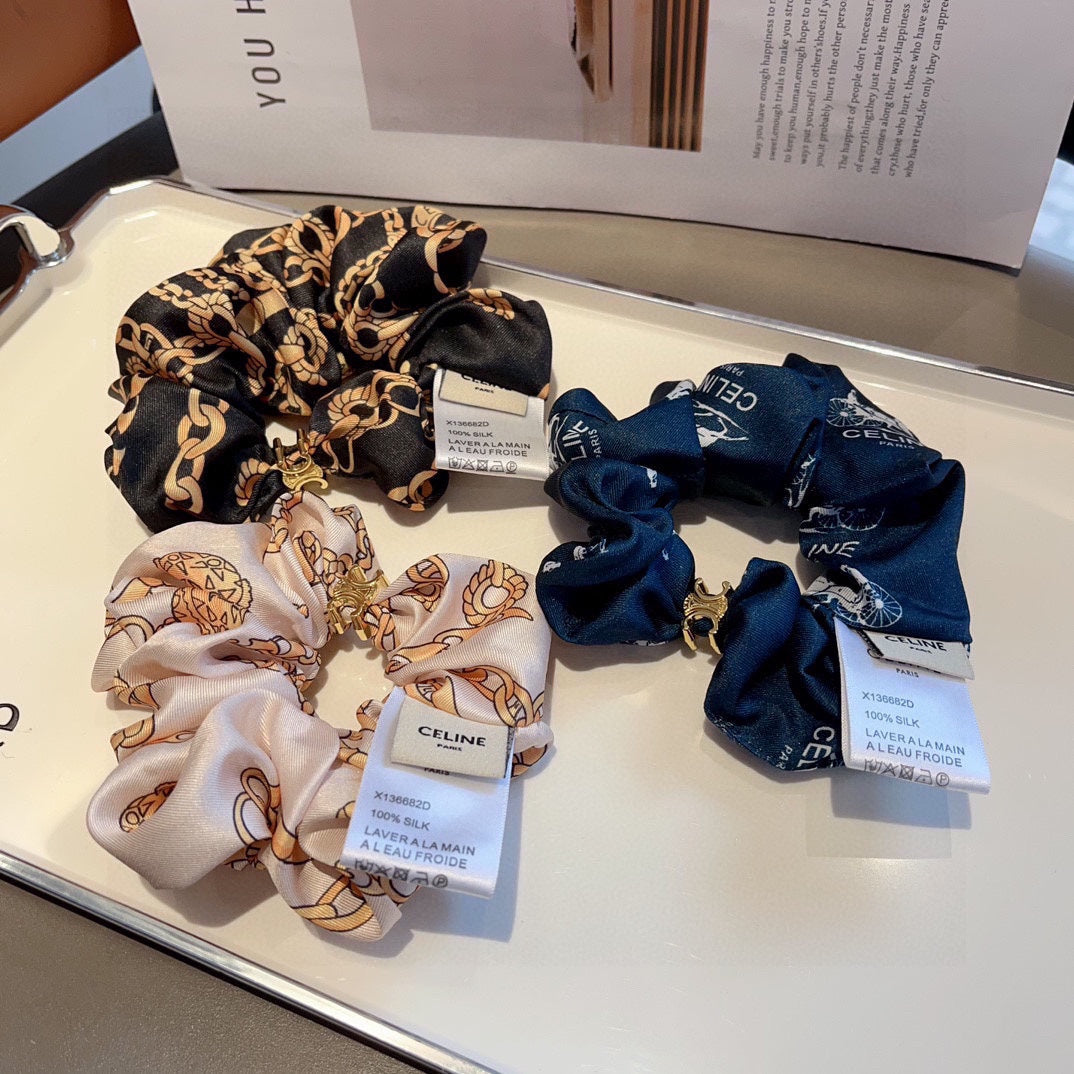 BLACK MIX LIGHT GOLD WRINKLED FABRIC SCRUNCHIE 378901