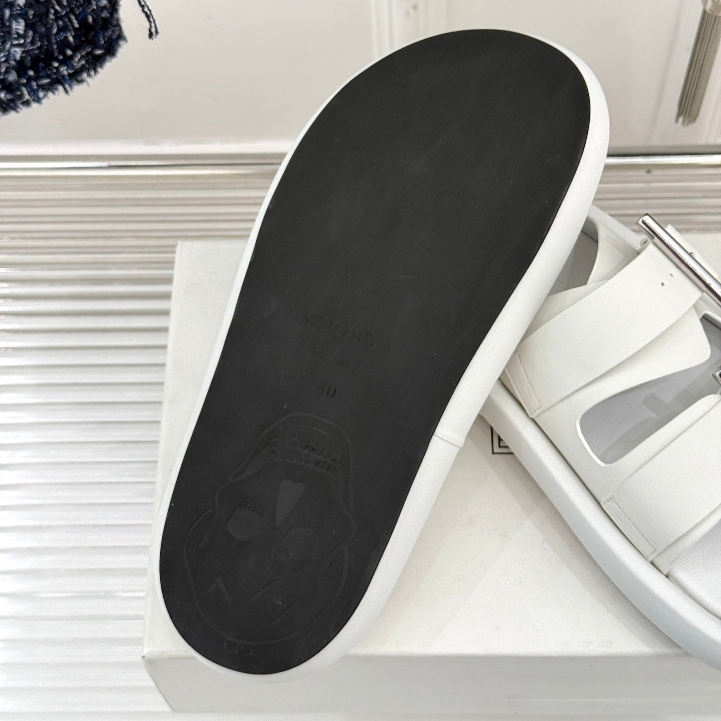 HYBRID SLIDE TWO STRAPS IN WHITE CALFSKIN