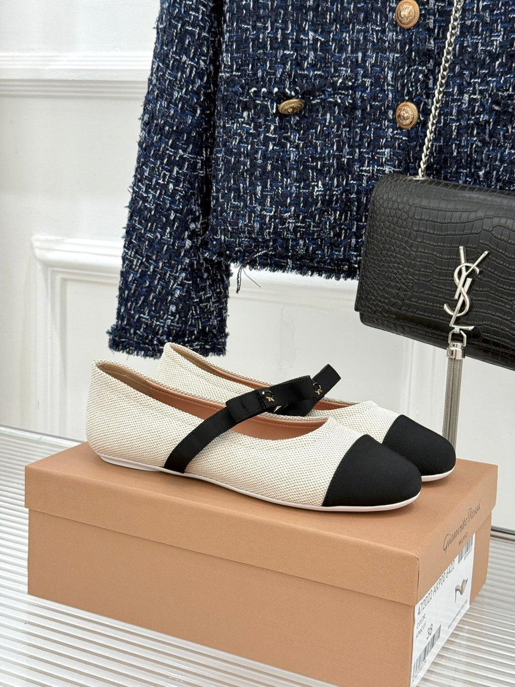 GIANVITO ROSSI 26S MARY JANE FLATS IN BLACK AND WHITE FABRIC