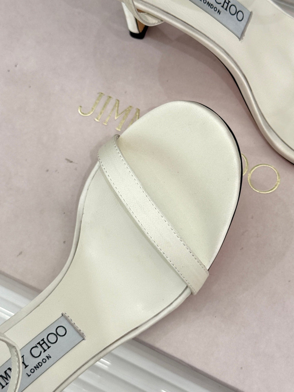 JIMMY CHOO 26S HIGH-HEEL SANDALS 100 MM IN WHITE SATIN AND CALFSKIN