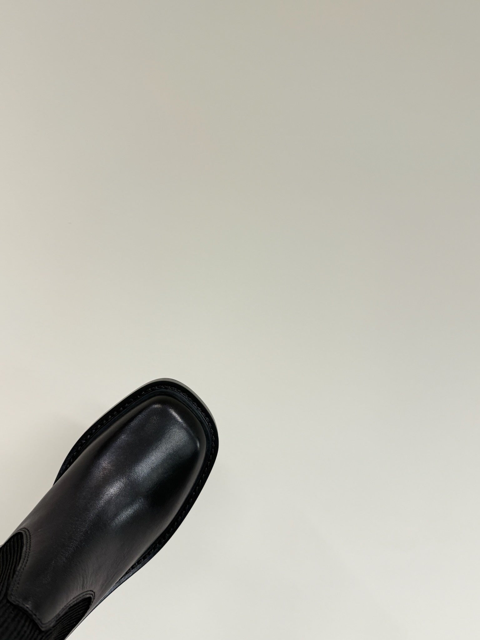 DETROIT SOCK BOOT IN BLACK CALFSKIN