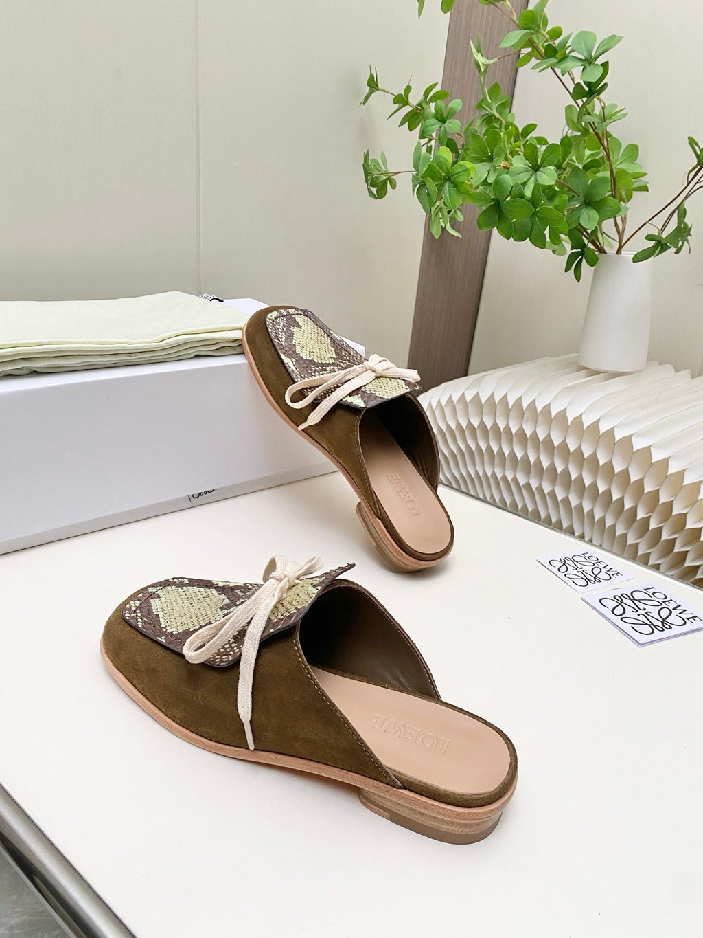 LOEWE 26S FLAT MULES IN SNAKESKIN-EMBOSSED CALFSKIN AND BROWN SUEDE