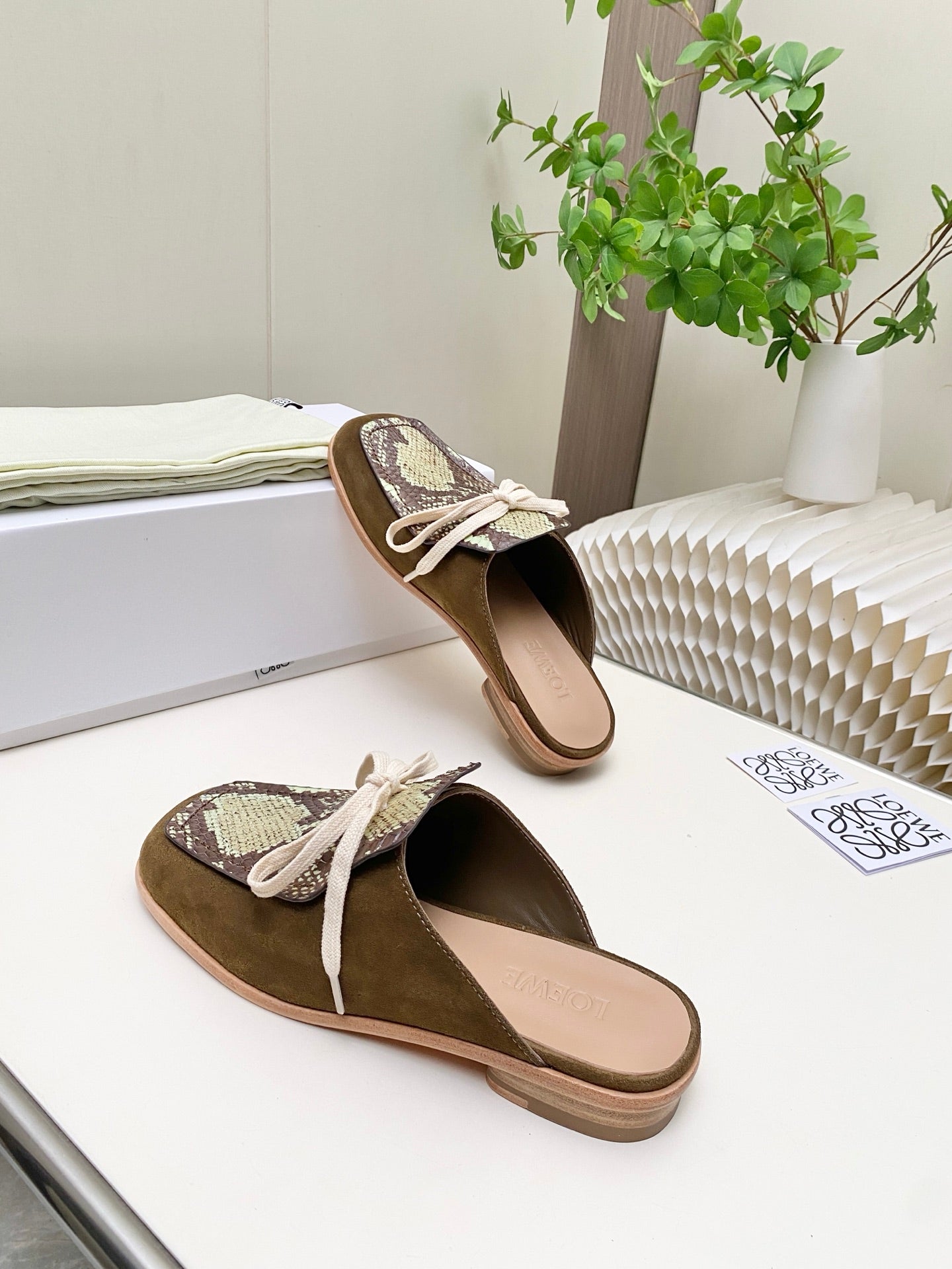 LOEWE 26S FLAT MULES IN SNAKESKIN-EMBOSSED CALFSKIN AND BROWN SUEDE
