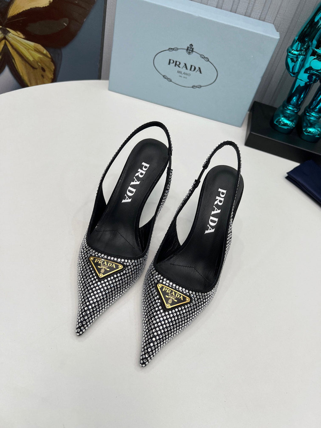 HIGH-HEEL SLING BACK PUMPS IN BLACK SATIN WITH WHITE CRYSTALS