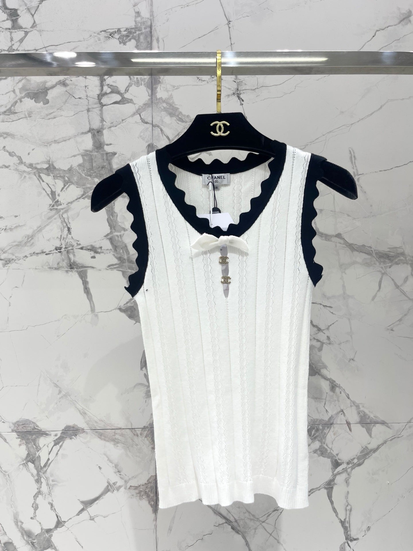 CHANEL 26S TANK TOP STYLE 1125