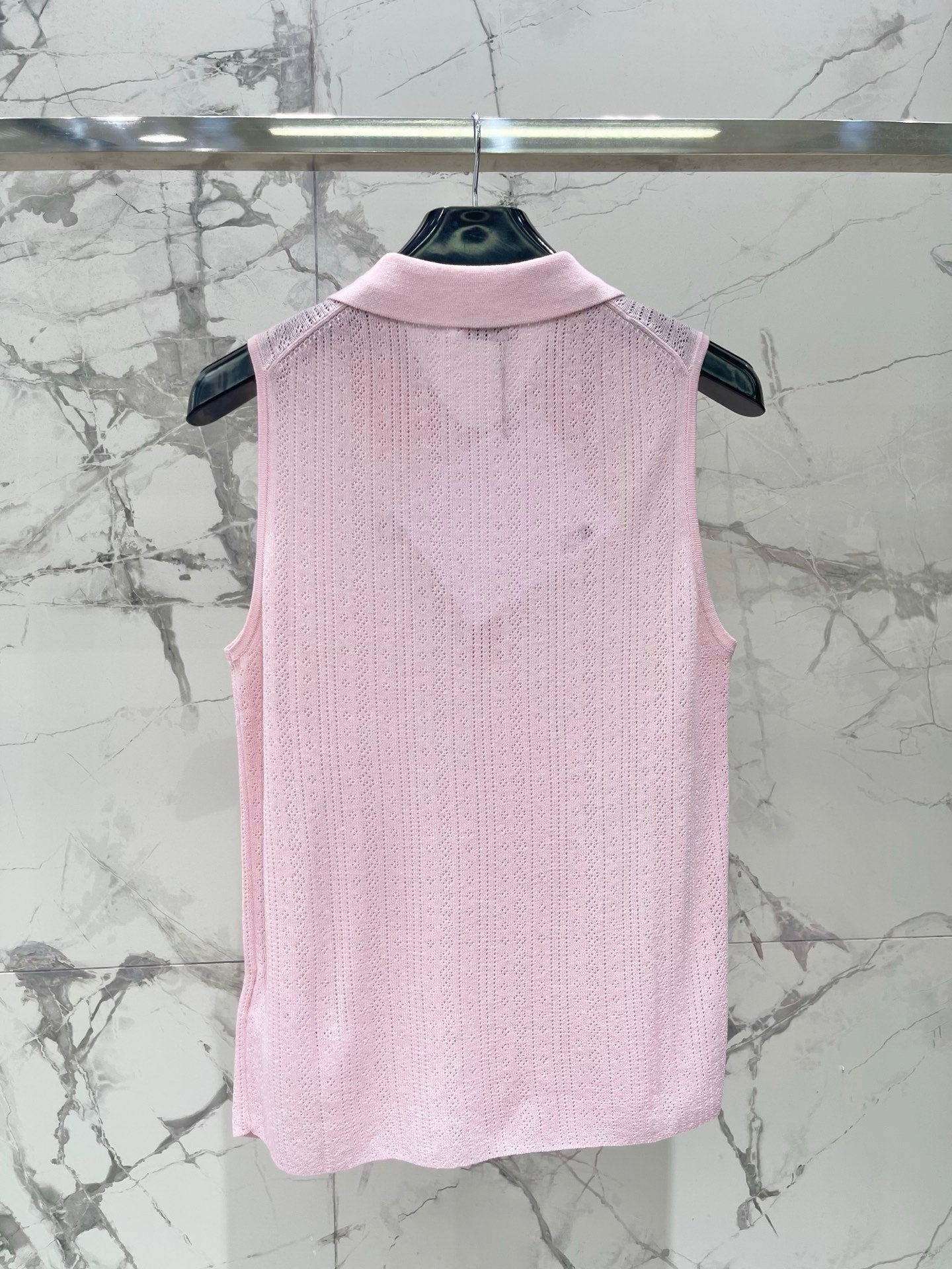 CELINE 26S SLEEVELESS POLO SHIRT 473