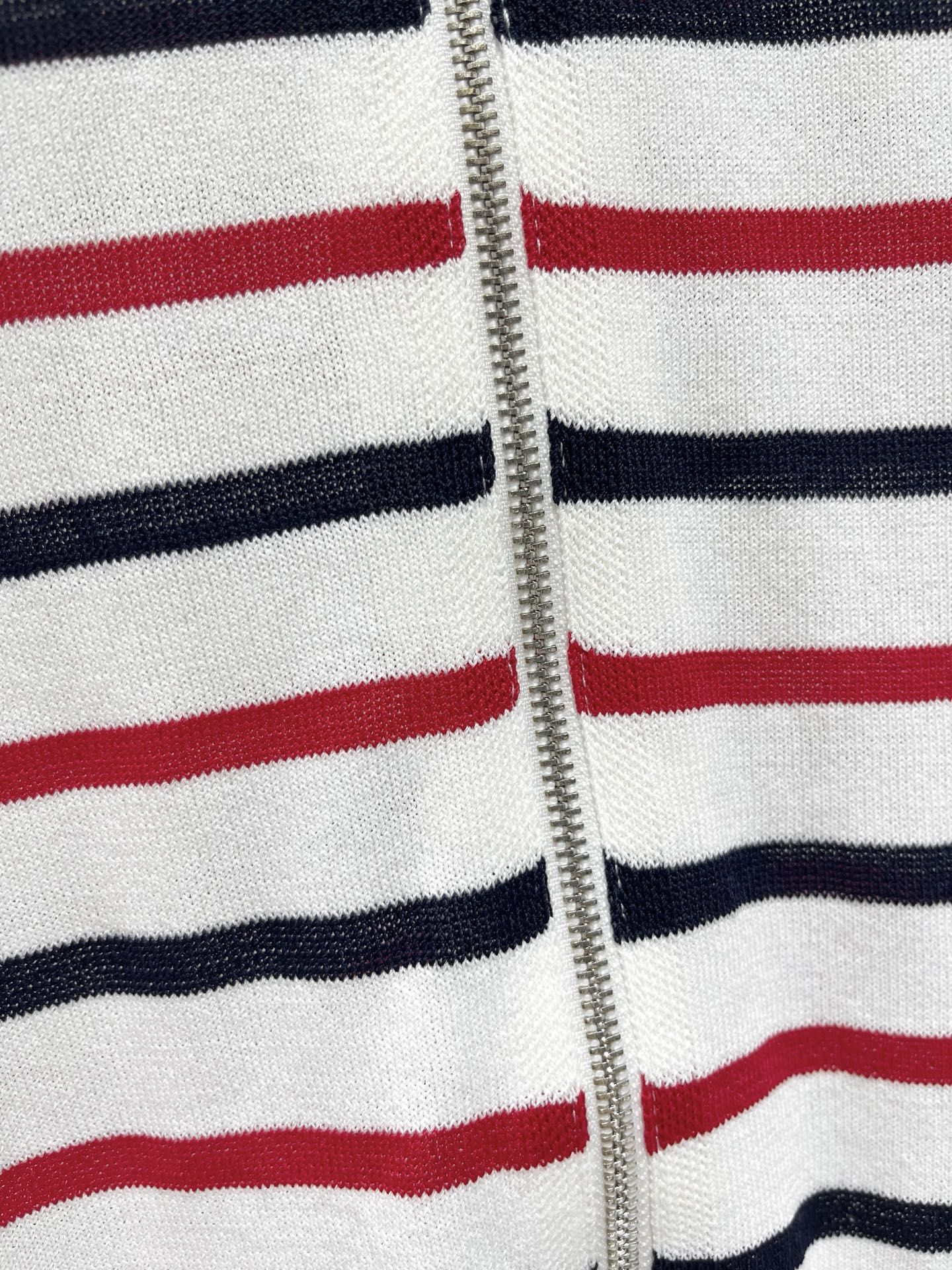 THOM 26S KNIT CARDIGAN STYLE 220
