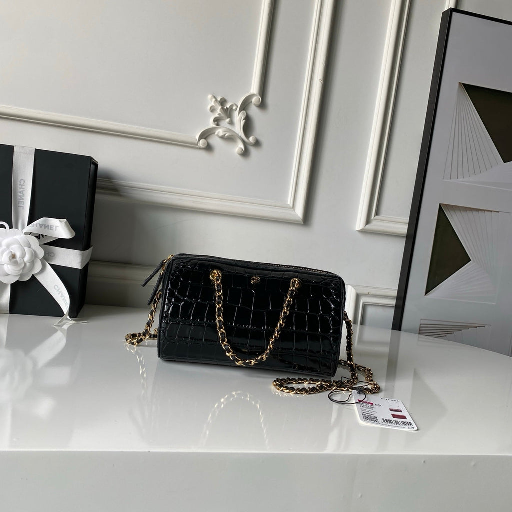 CHANEL 26S MINI TIMELESS CLASSIC BARREL BAG 19 IN BLACK CROCODILE-EMBOSSED PATENT CALFSKIN GOLD HARDWARE