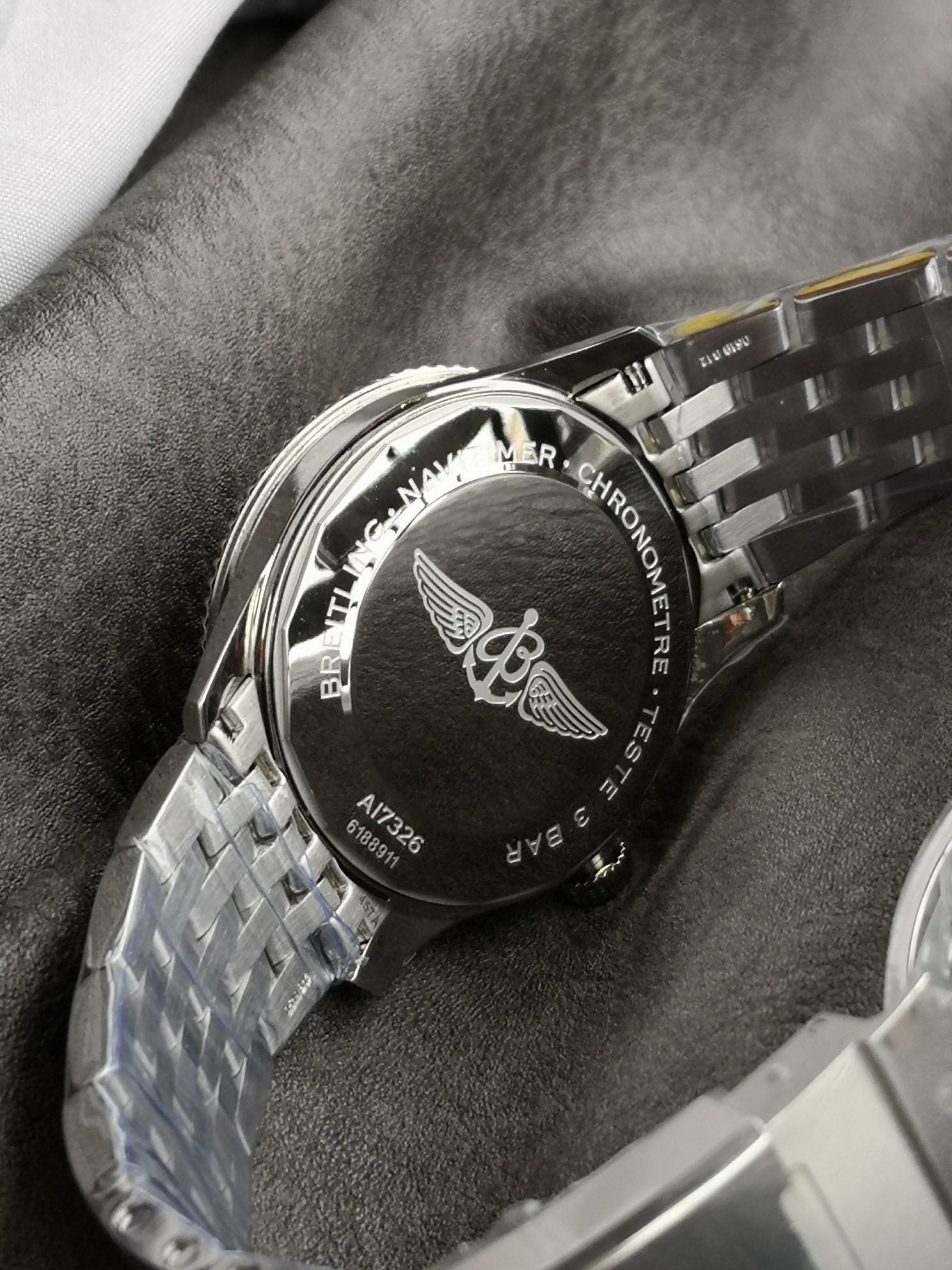 NAVITIMER AUTOMATIC 41 STEEL BEZEL BLACK AND GRAY DIAL